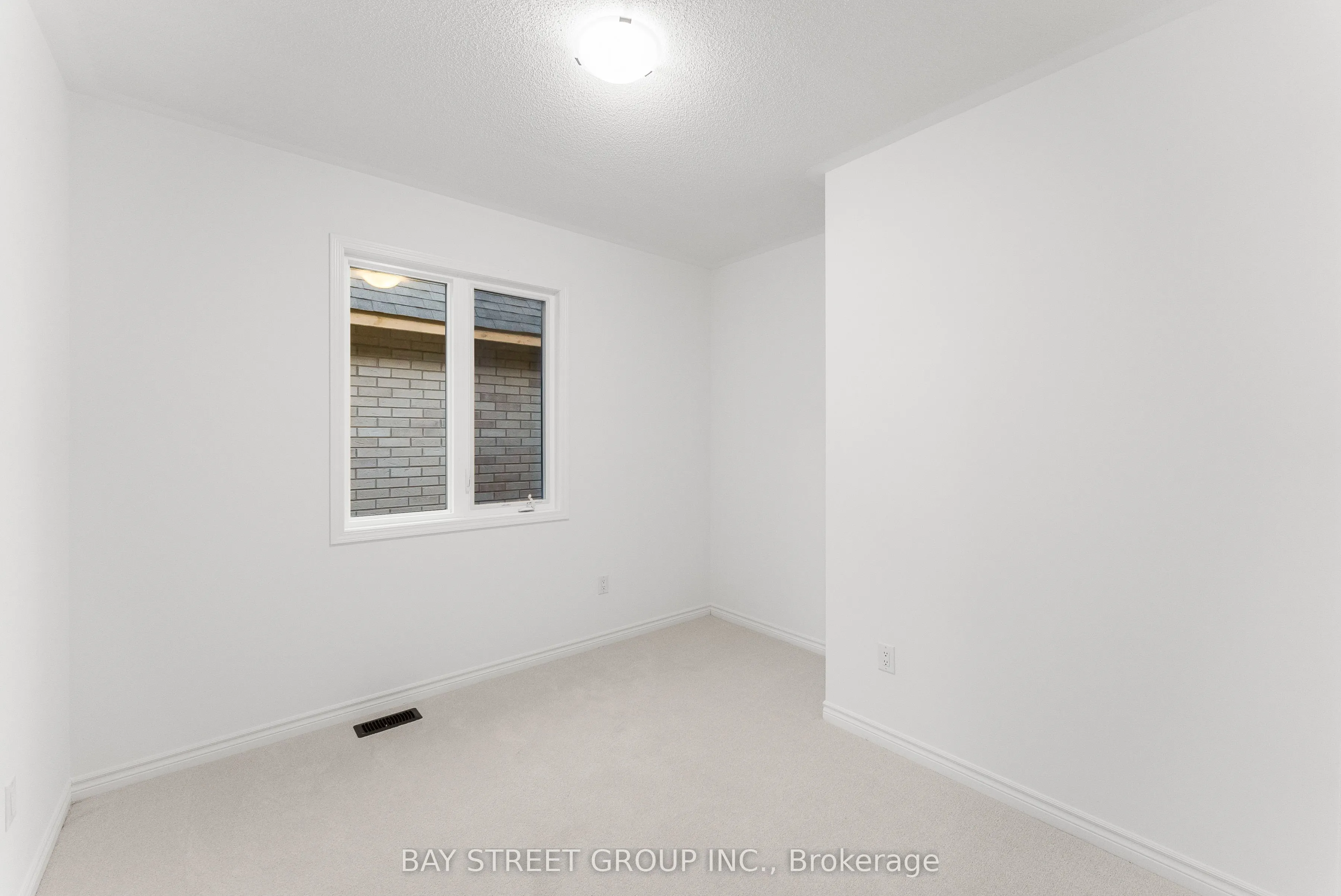 3316 Marchington Square