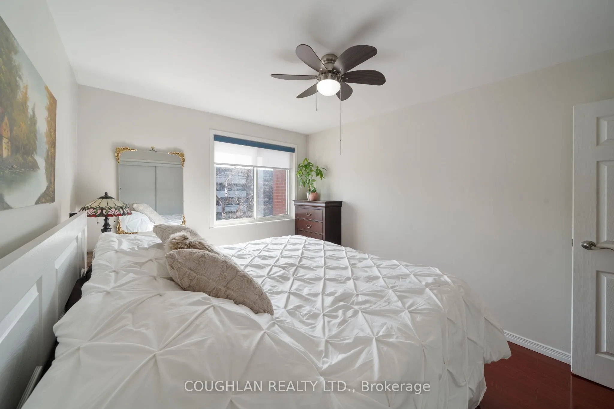 131 Taunton Road E, #407
