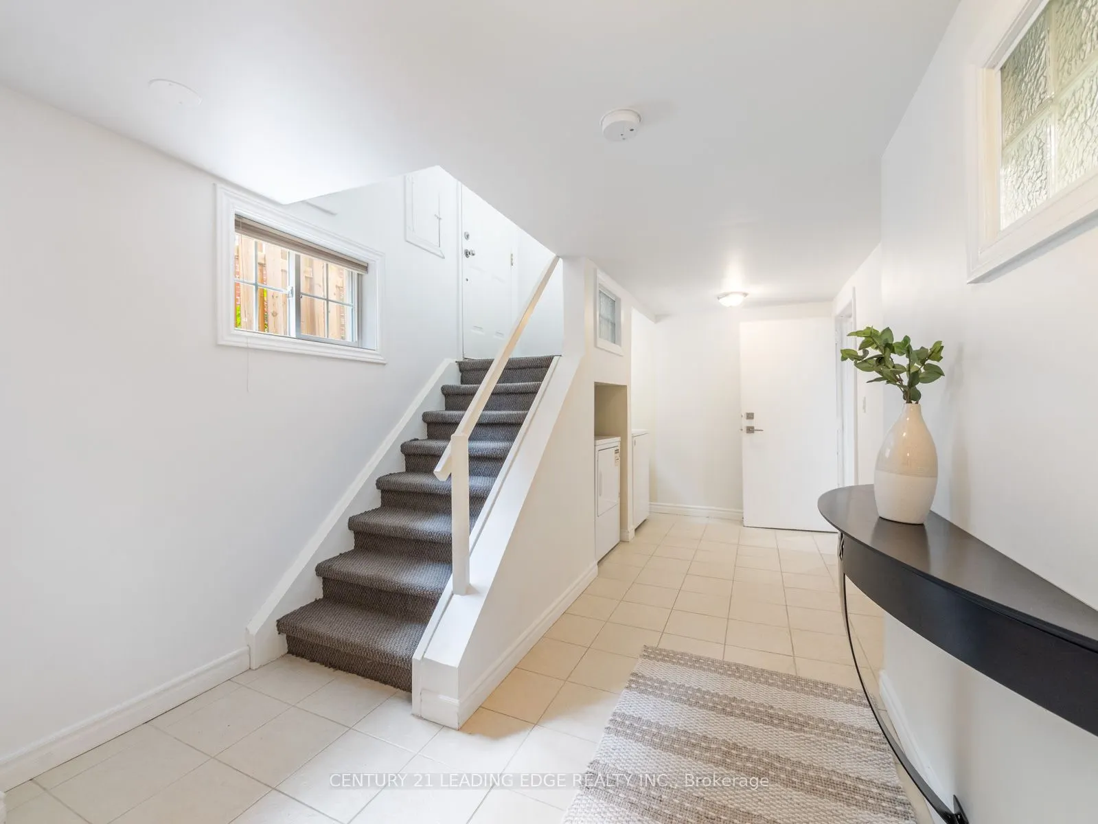 2 Daventry Road