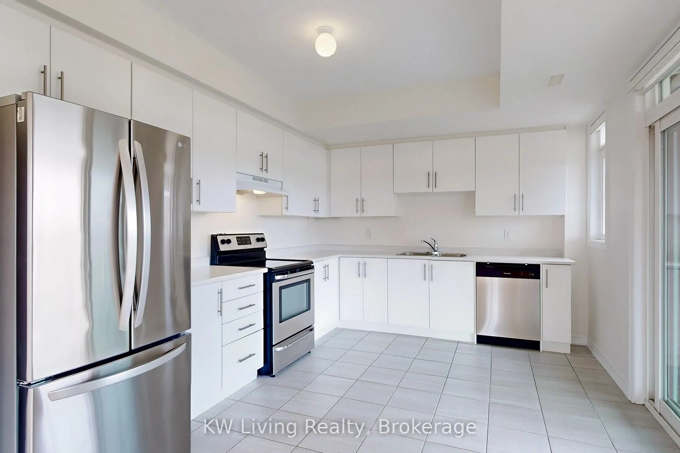 2540 William Jackson Drive, #102