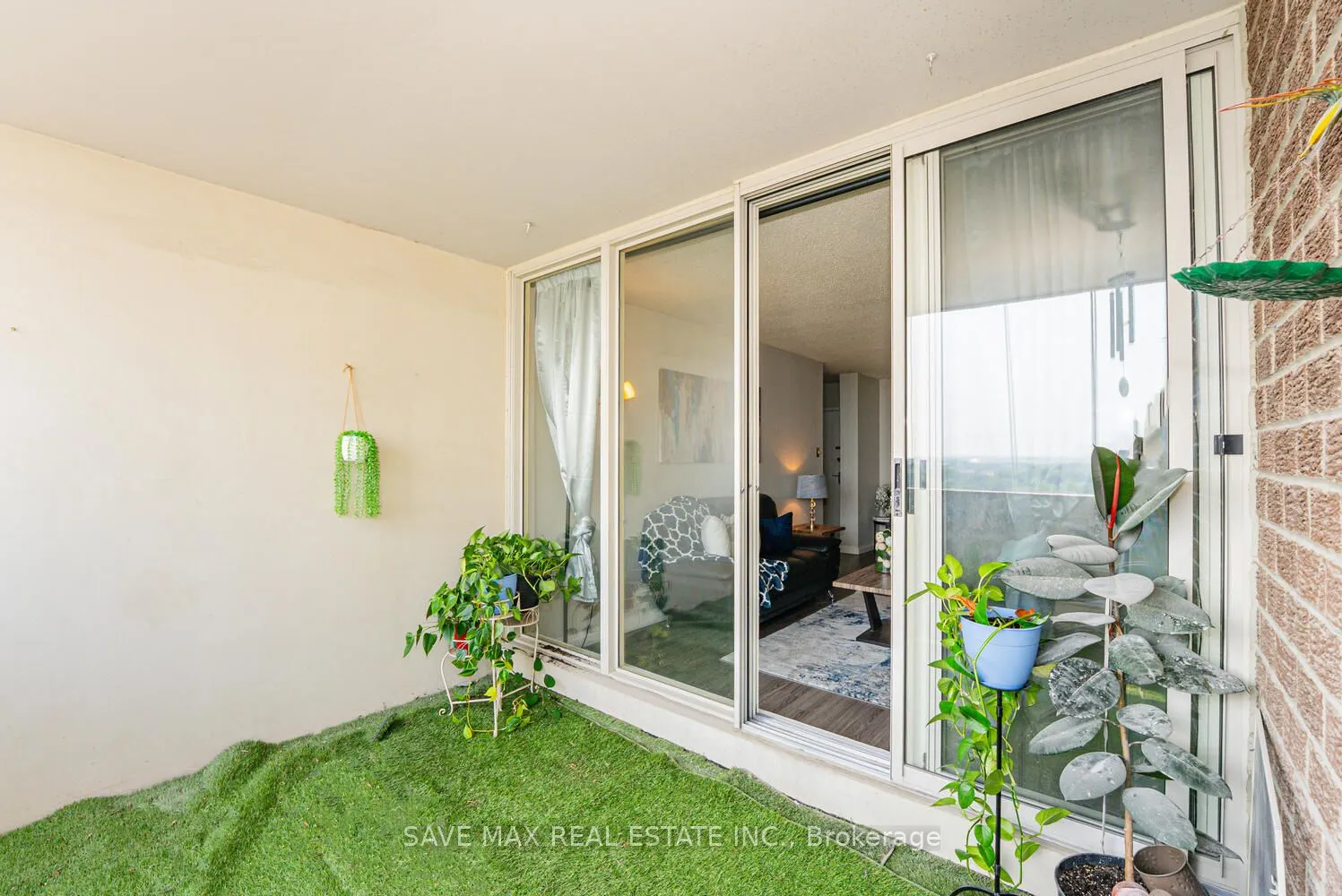 44 Falby Court, #1203