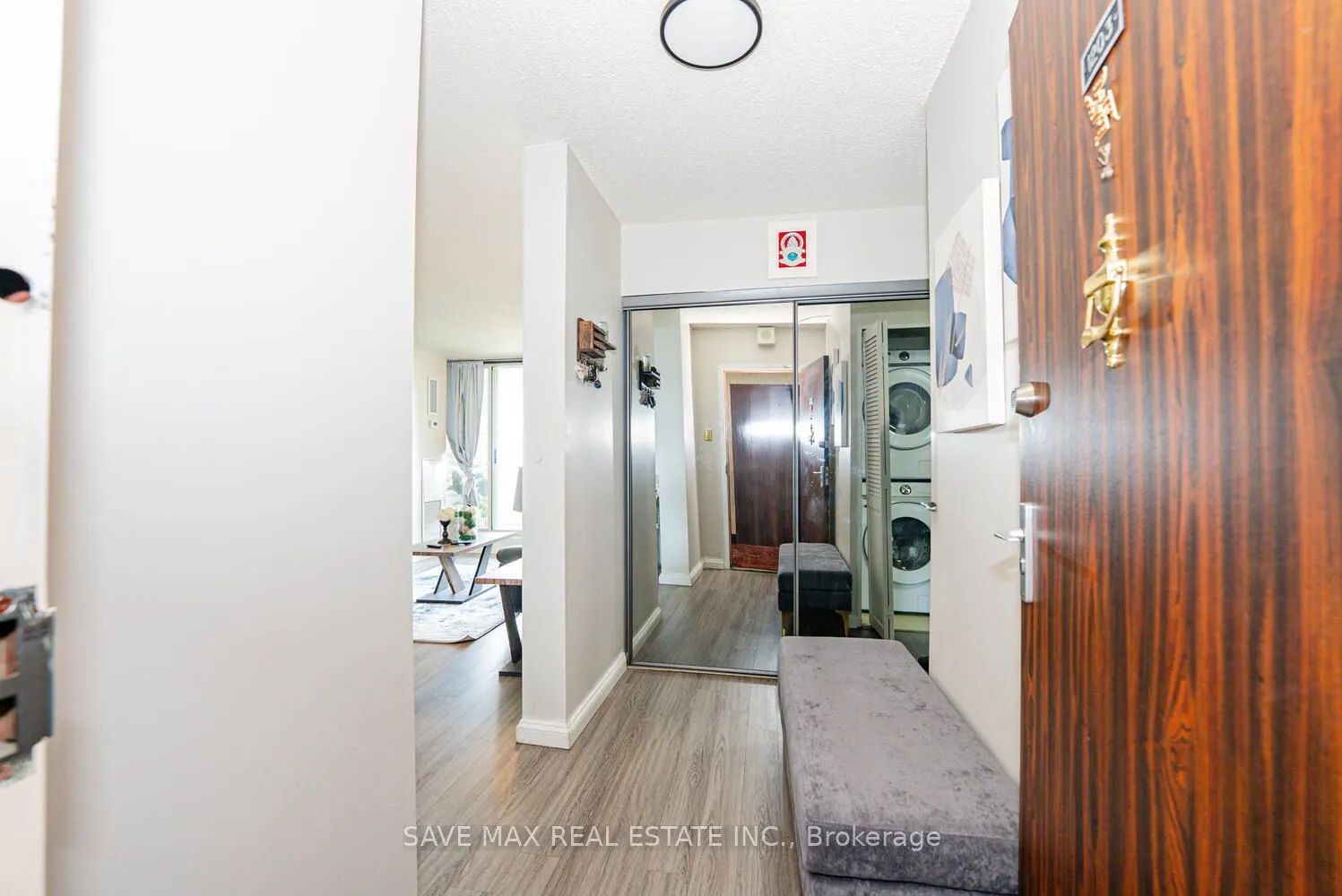 44 Falby Court, #1203