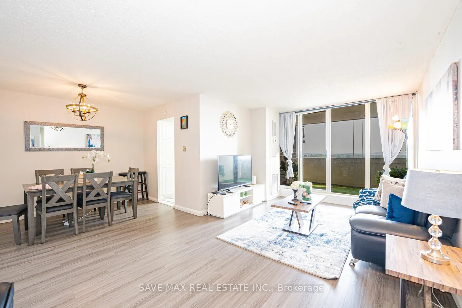 44 Falby Court, #1203