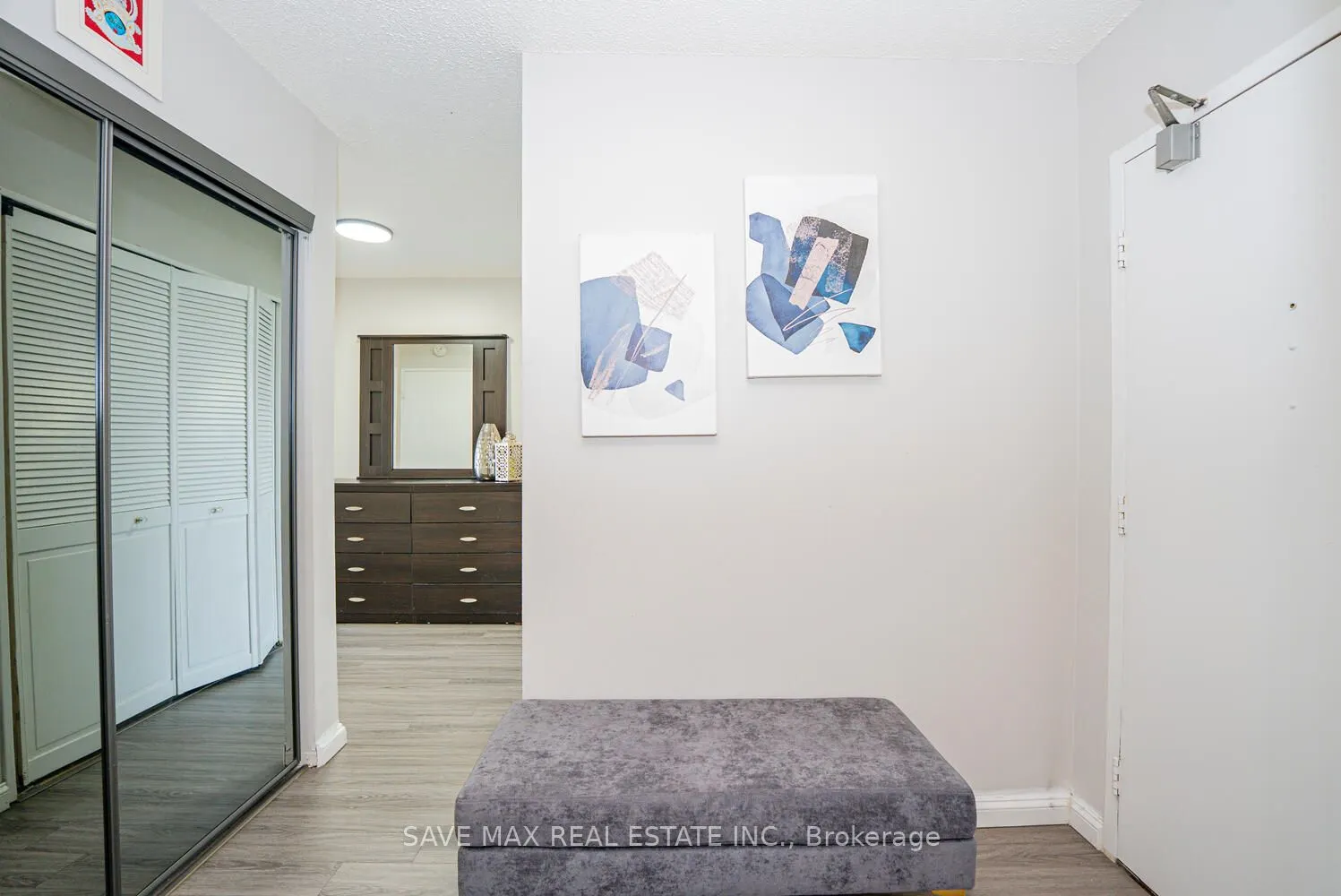 44 Falby Court, #1203