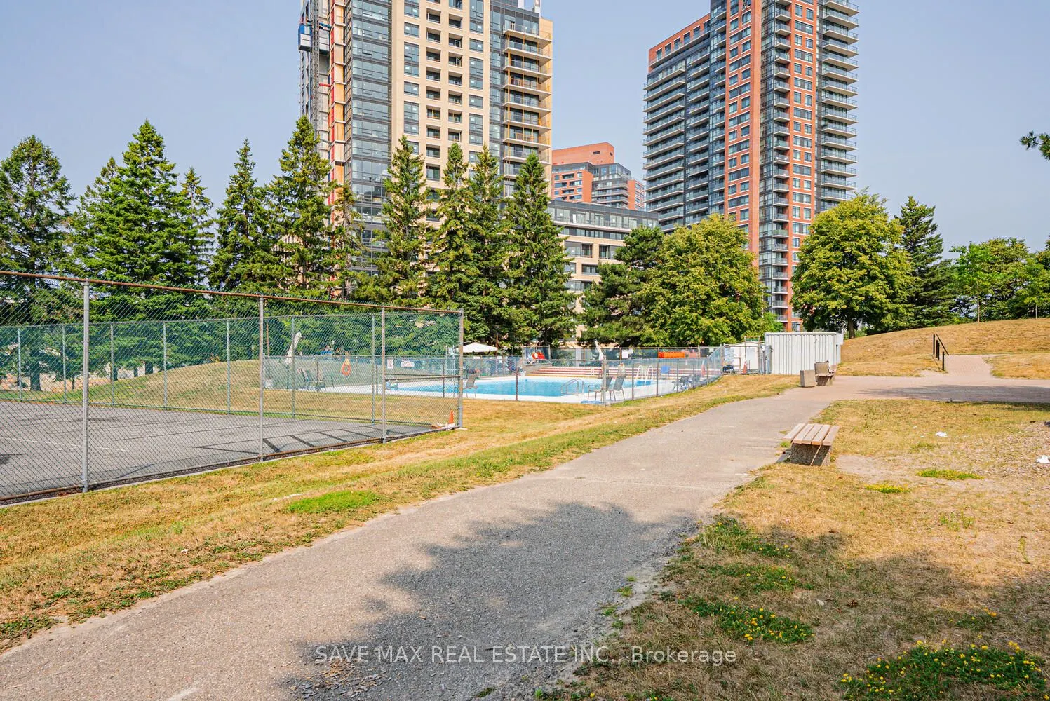 44 Falby Court, #1203