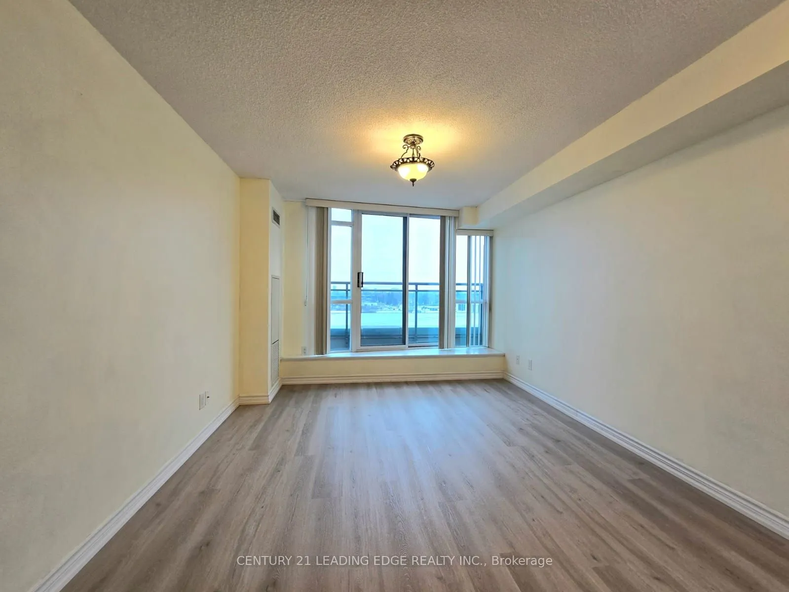 2020 Mcnicoll Avenue, #712
