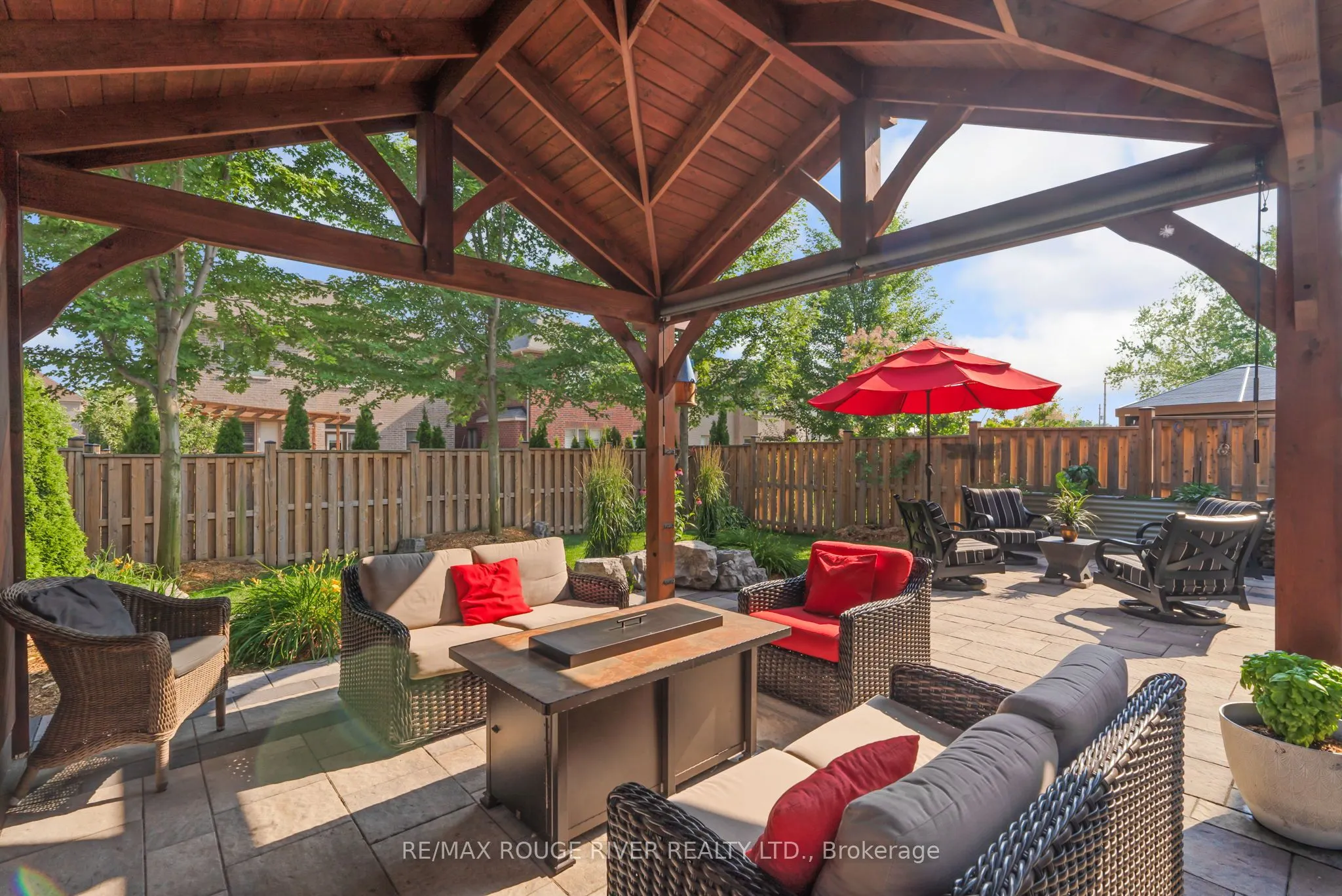 1 Lancewood Drive
