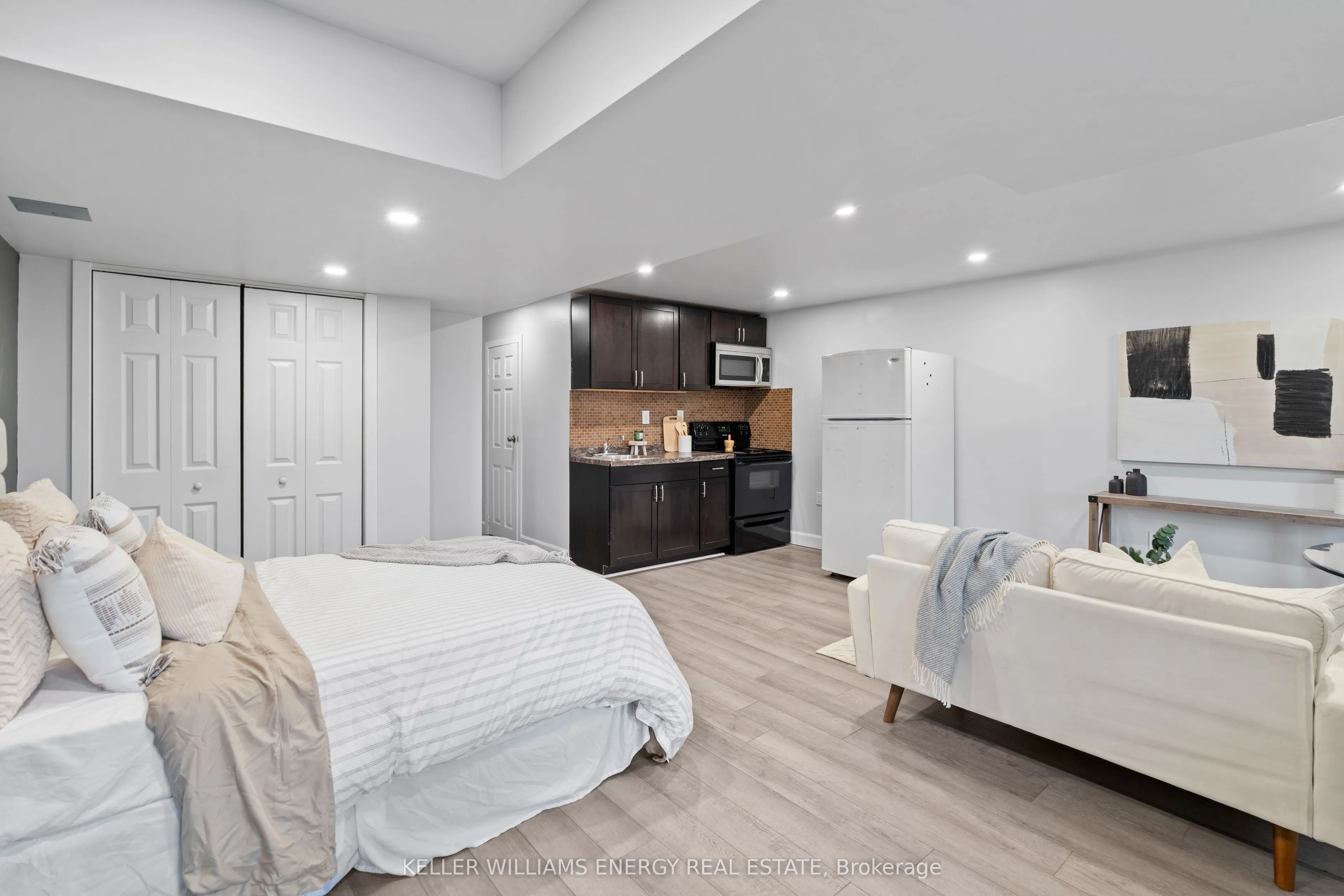 25 Heaver Drive