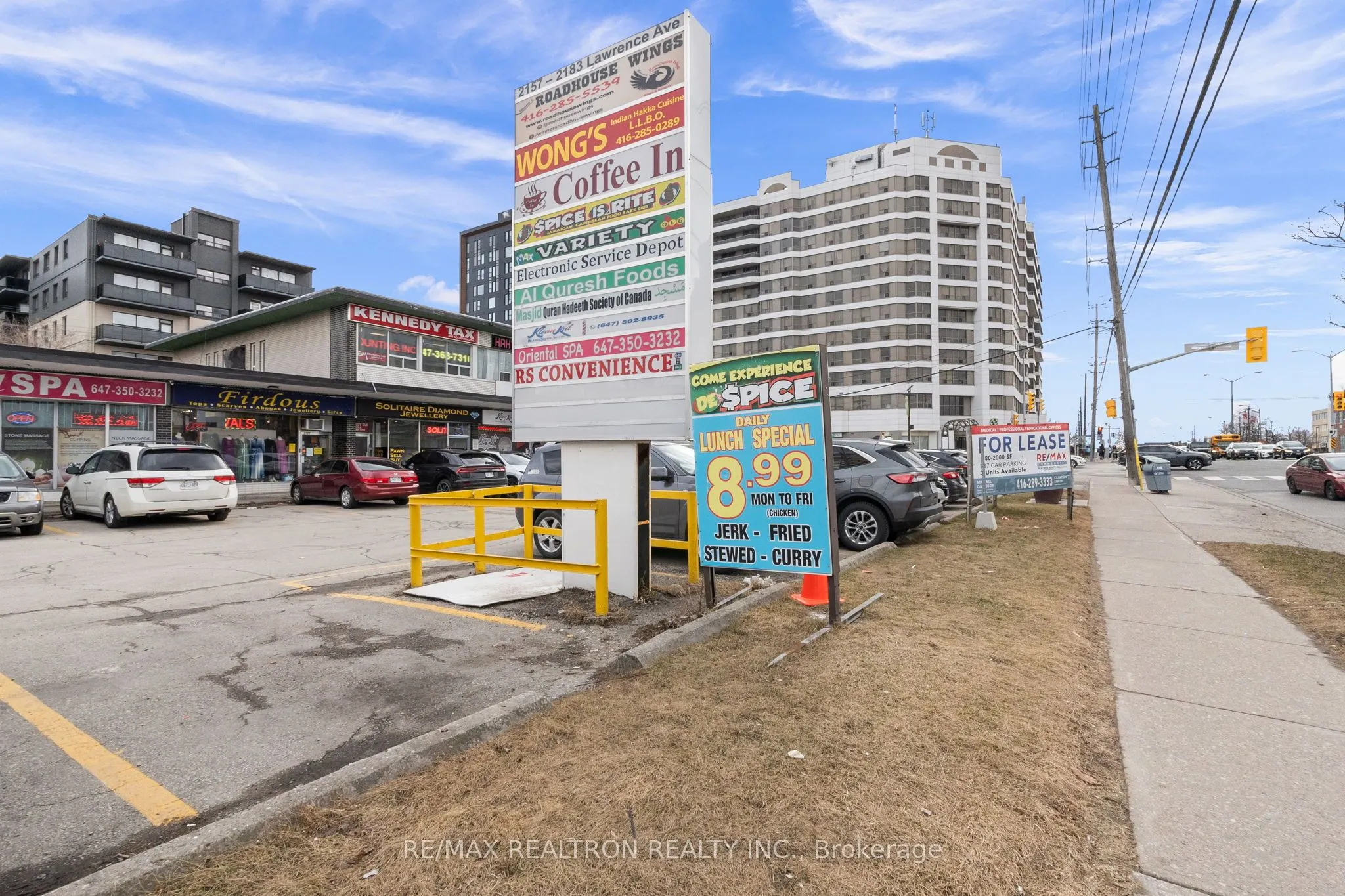 2183 Lawrence Ave Avenue E