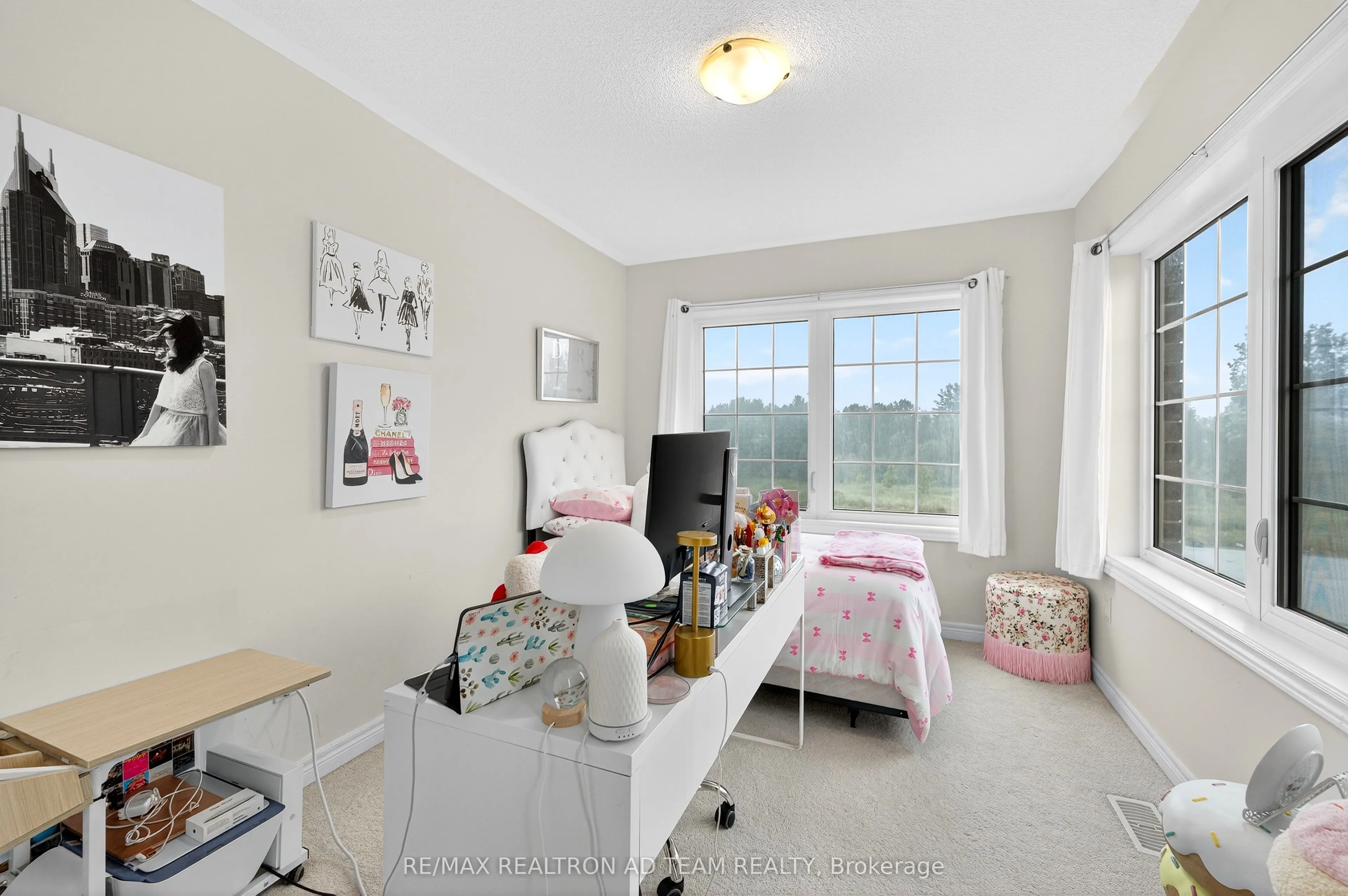 1153 Enchanted Crescent