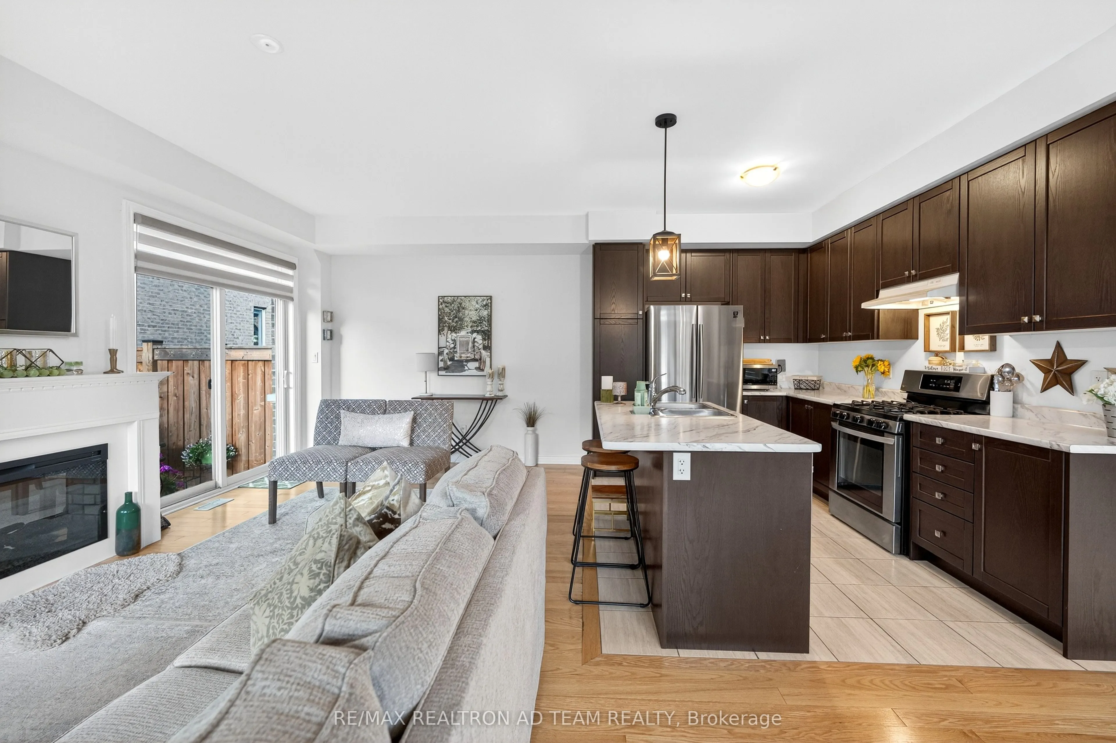 1153 Enchanted Crescent