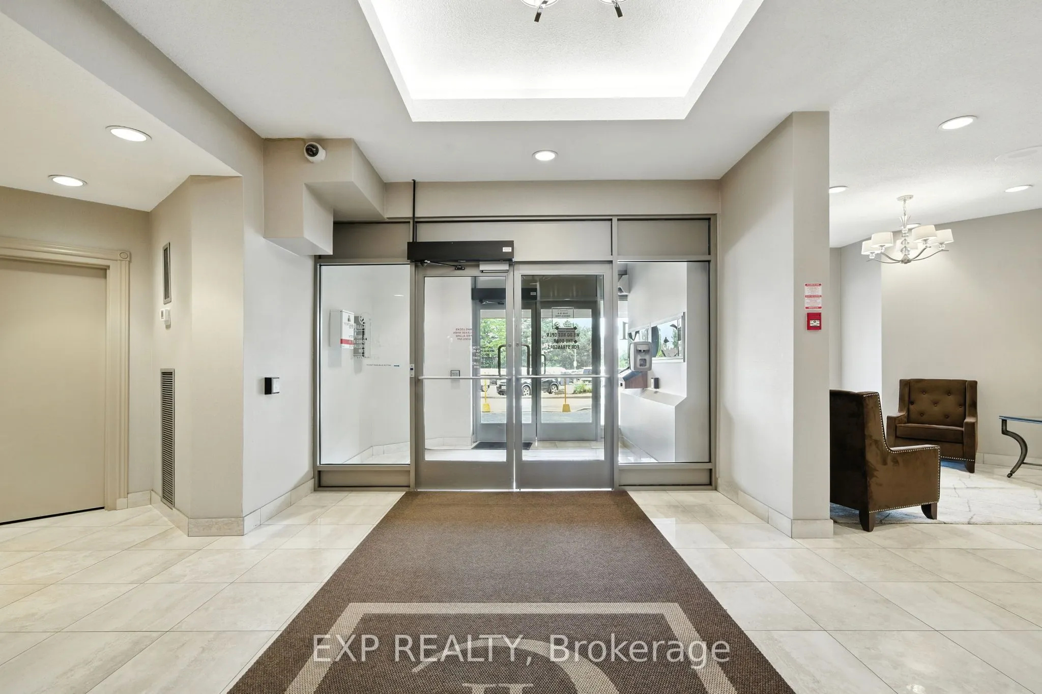 10 Dean Park Road, #1014