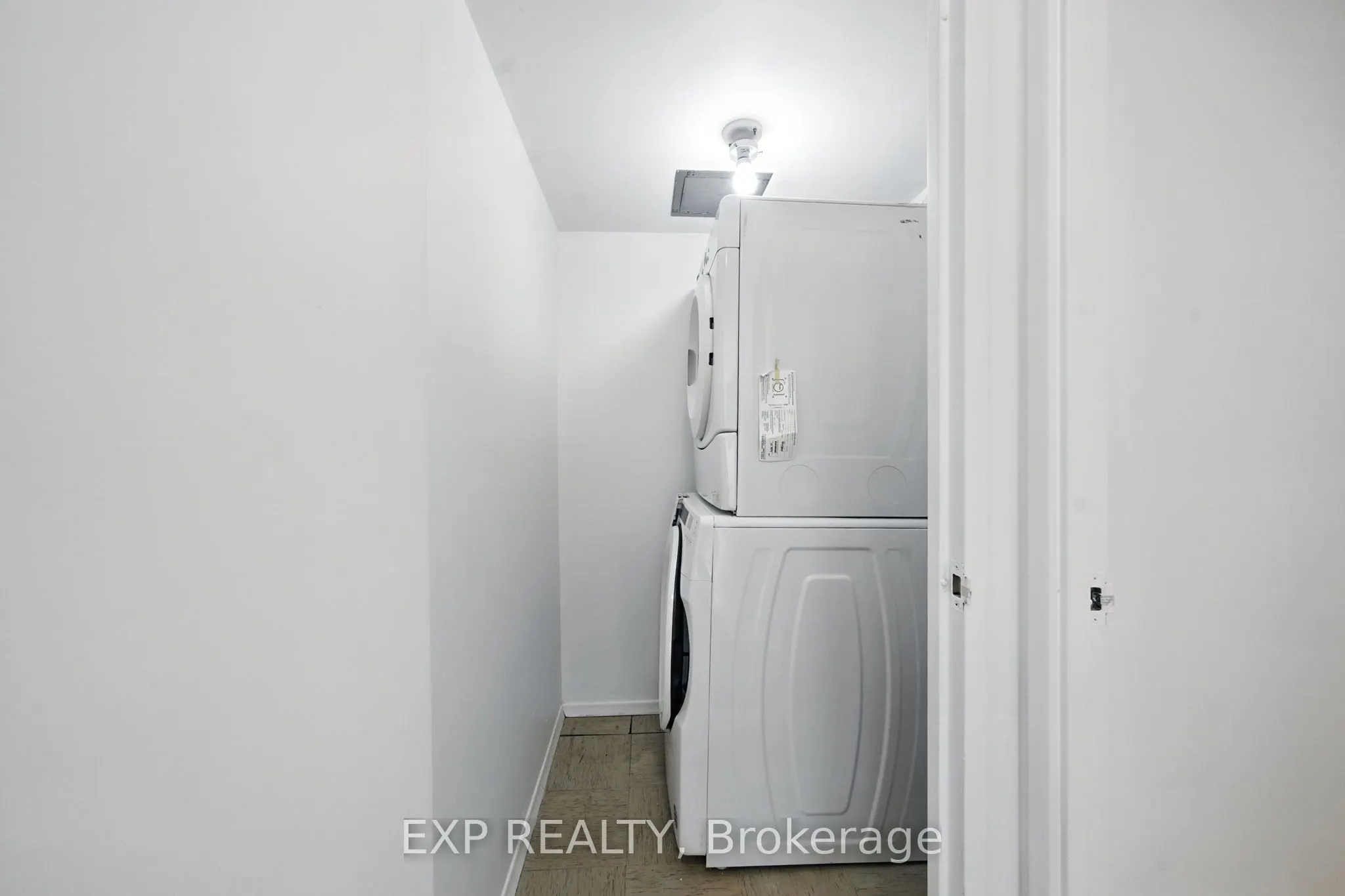 10 Dean Park Road, #1014