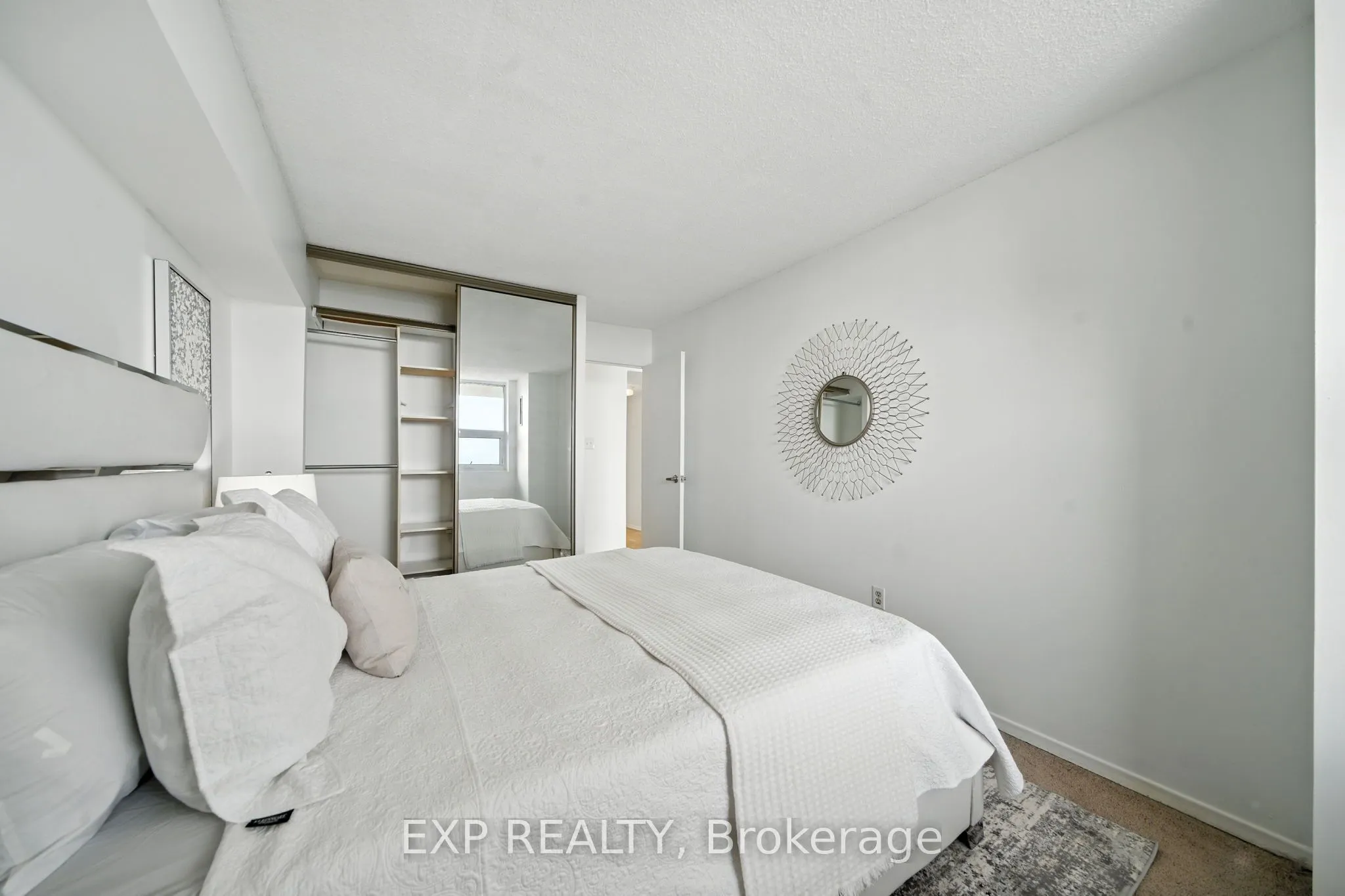 10 Dean Park Road, #1014