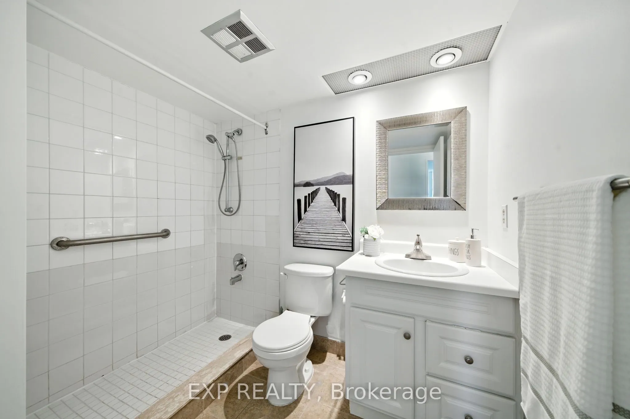 10 Dean Park Road, #1014