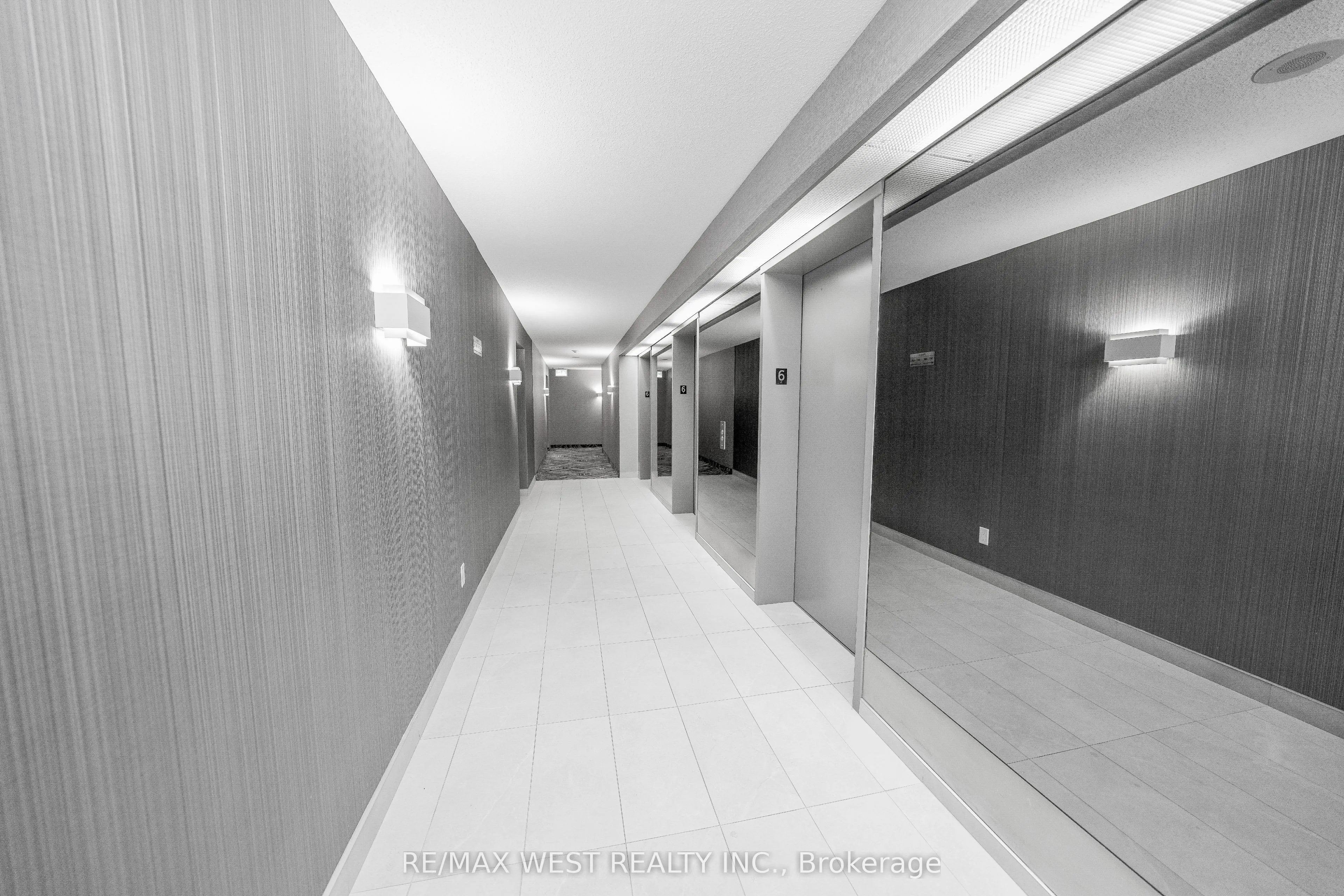 1470 Midland Avenue, #608