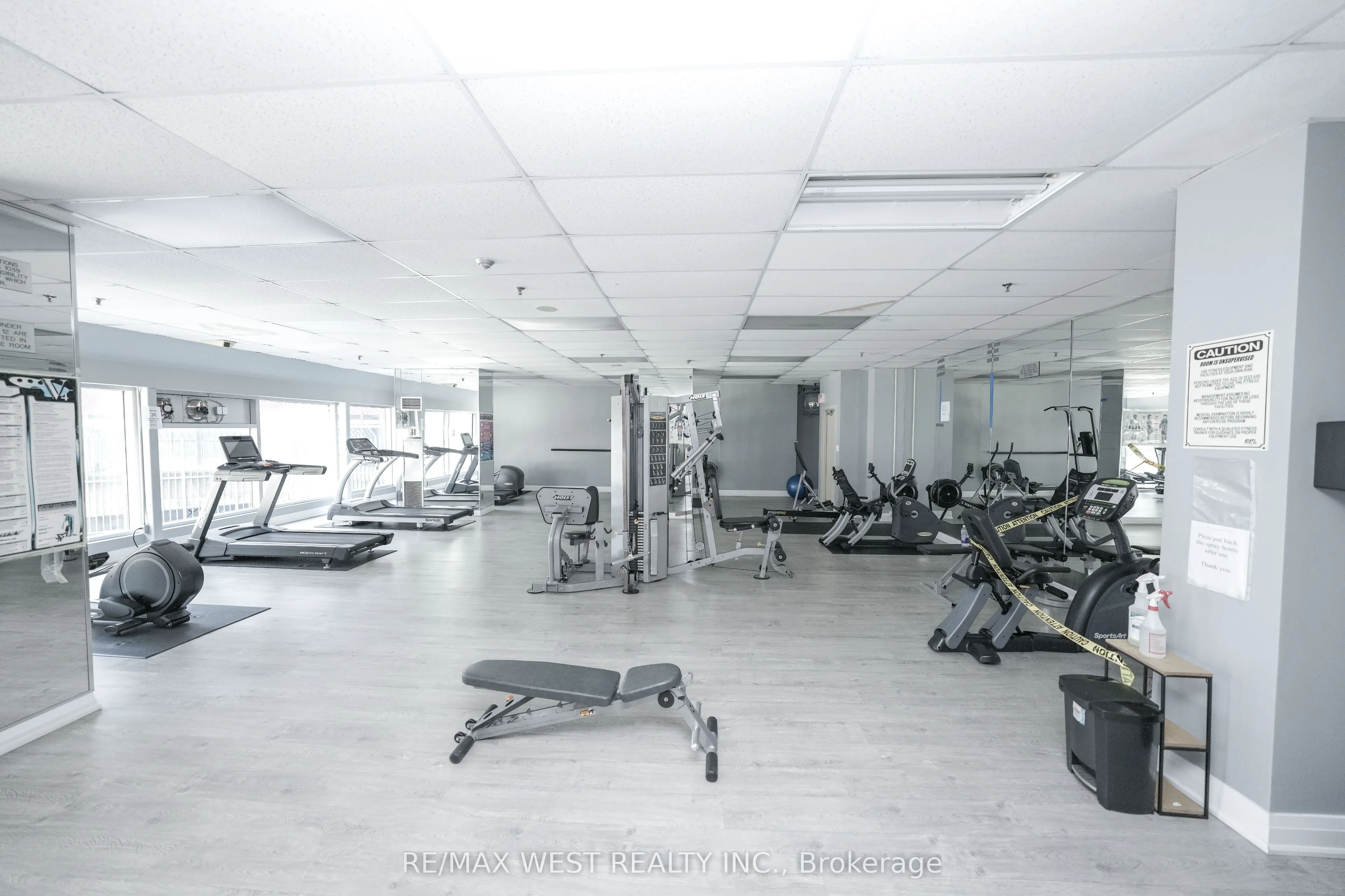 1470 Midland Avenue, #608