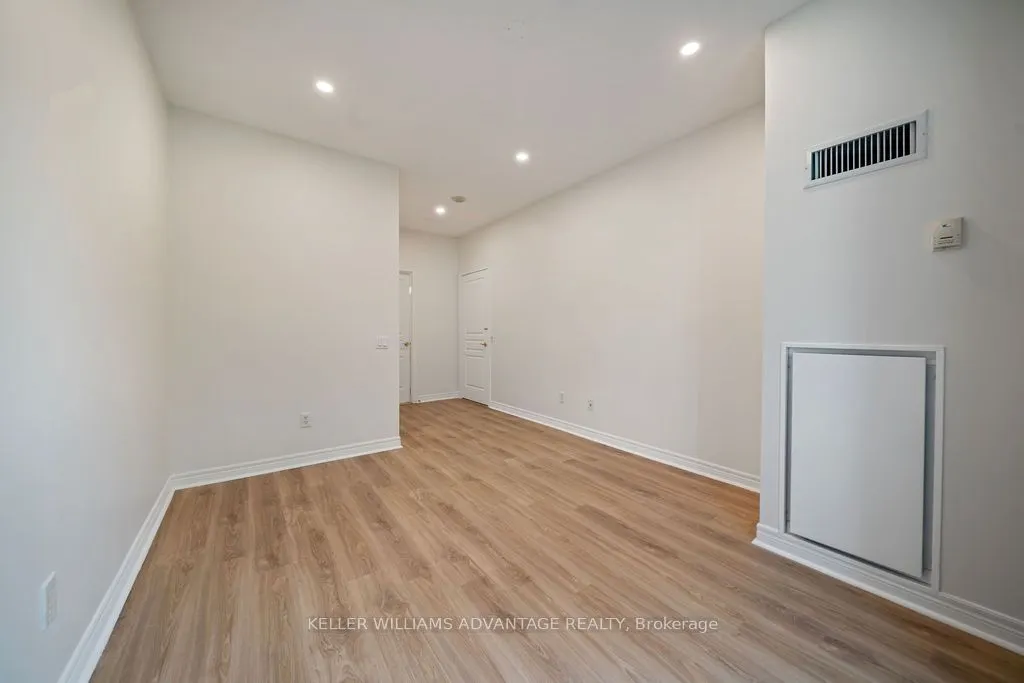 9 Boardwalk Drive, #111