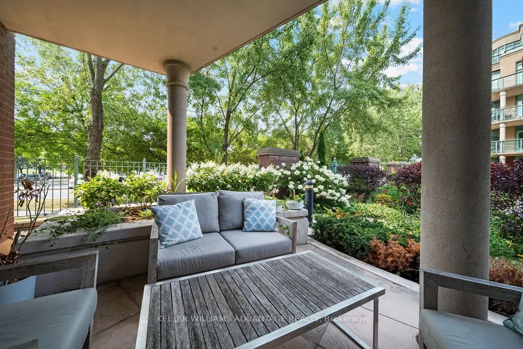 9 Boardwalk Drive, #111
