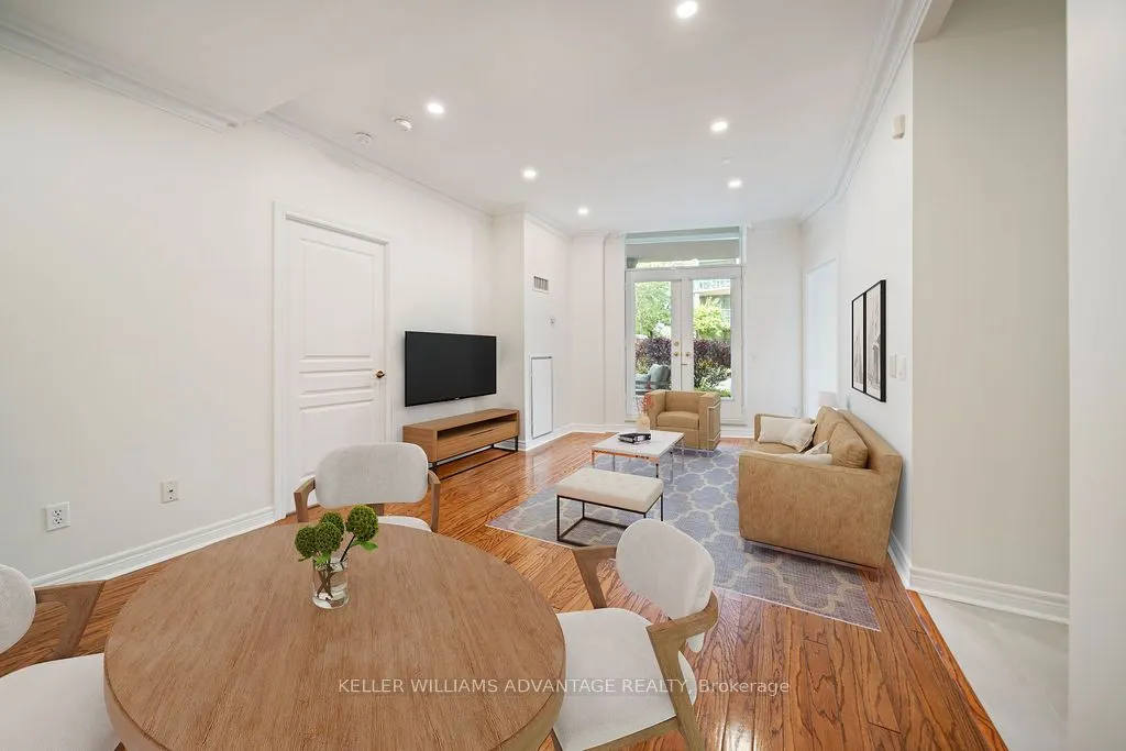 9 Boardwalk Drive, #111