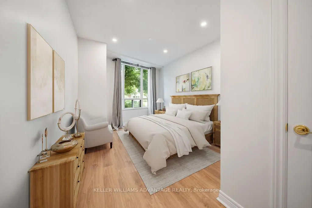 9 Boardwalk Drive, #111