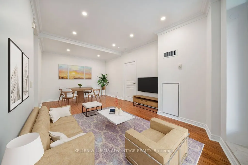 9 Boardwalk Drive, #111