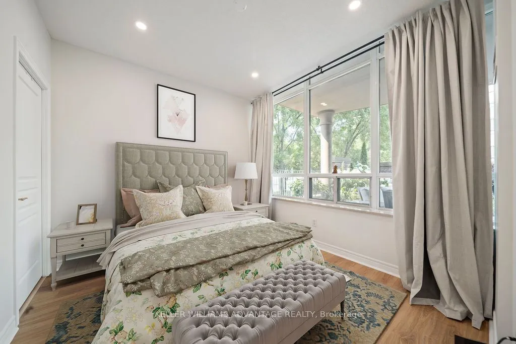 9 Boardwalk Drive, #111