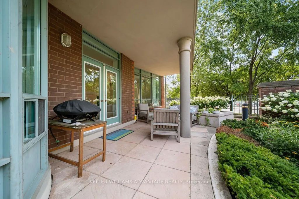 9 Boardwalk Drive, #111