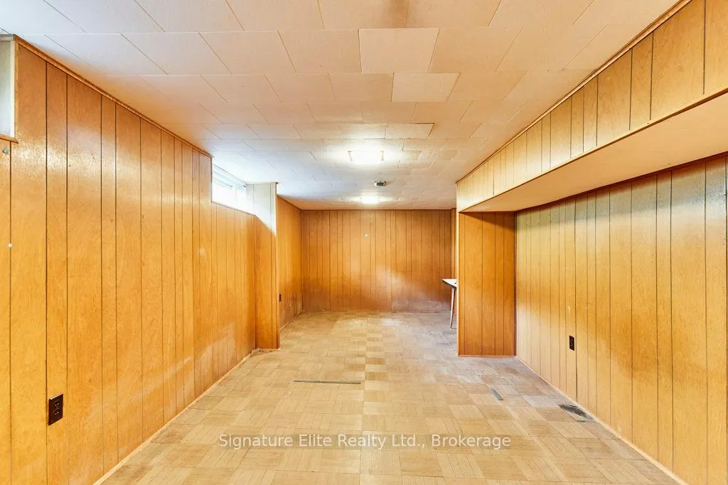 55 Gaiety Drive