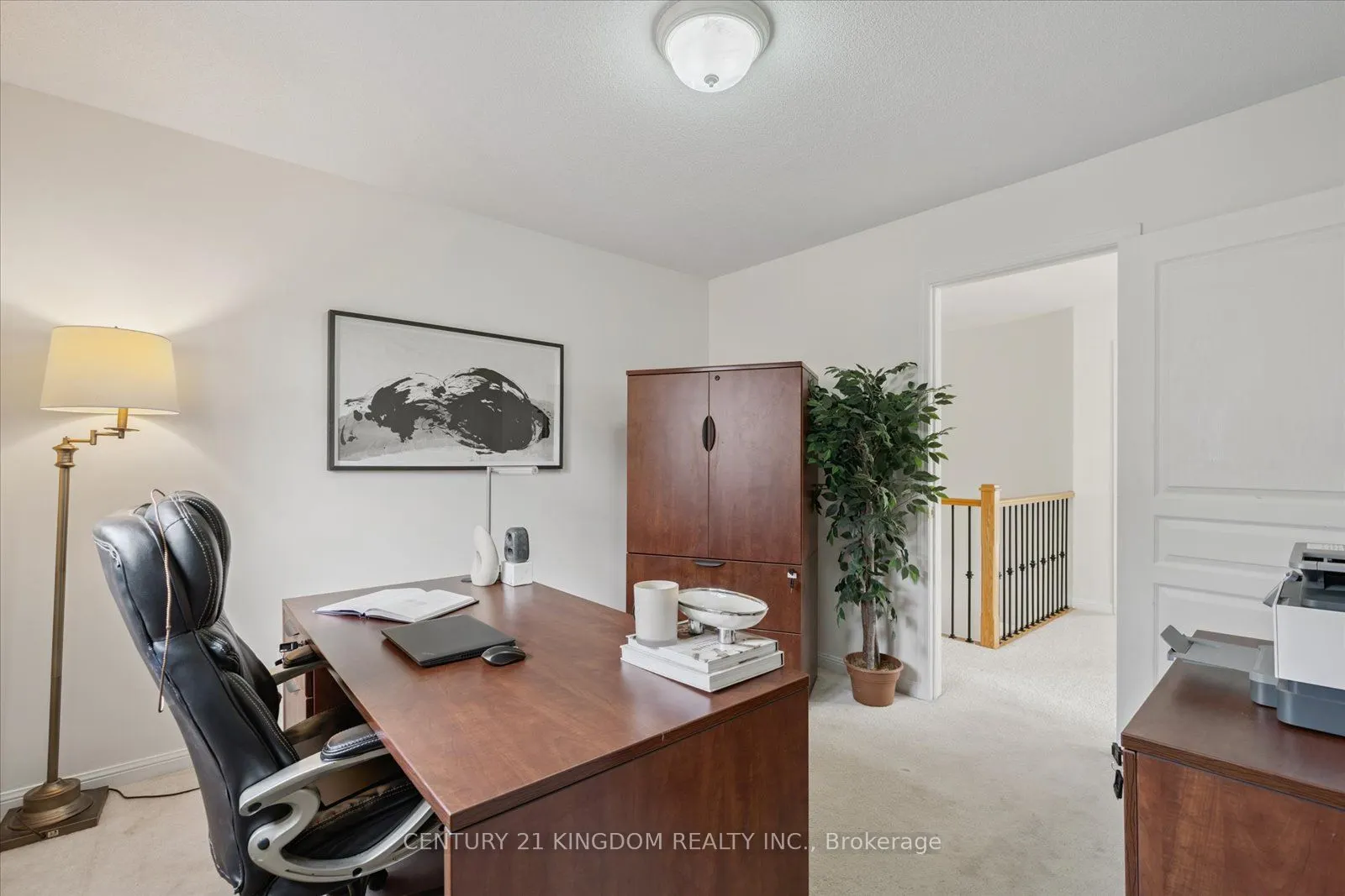 1839 Holbrook Court