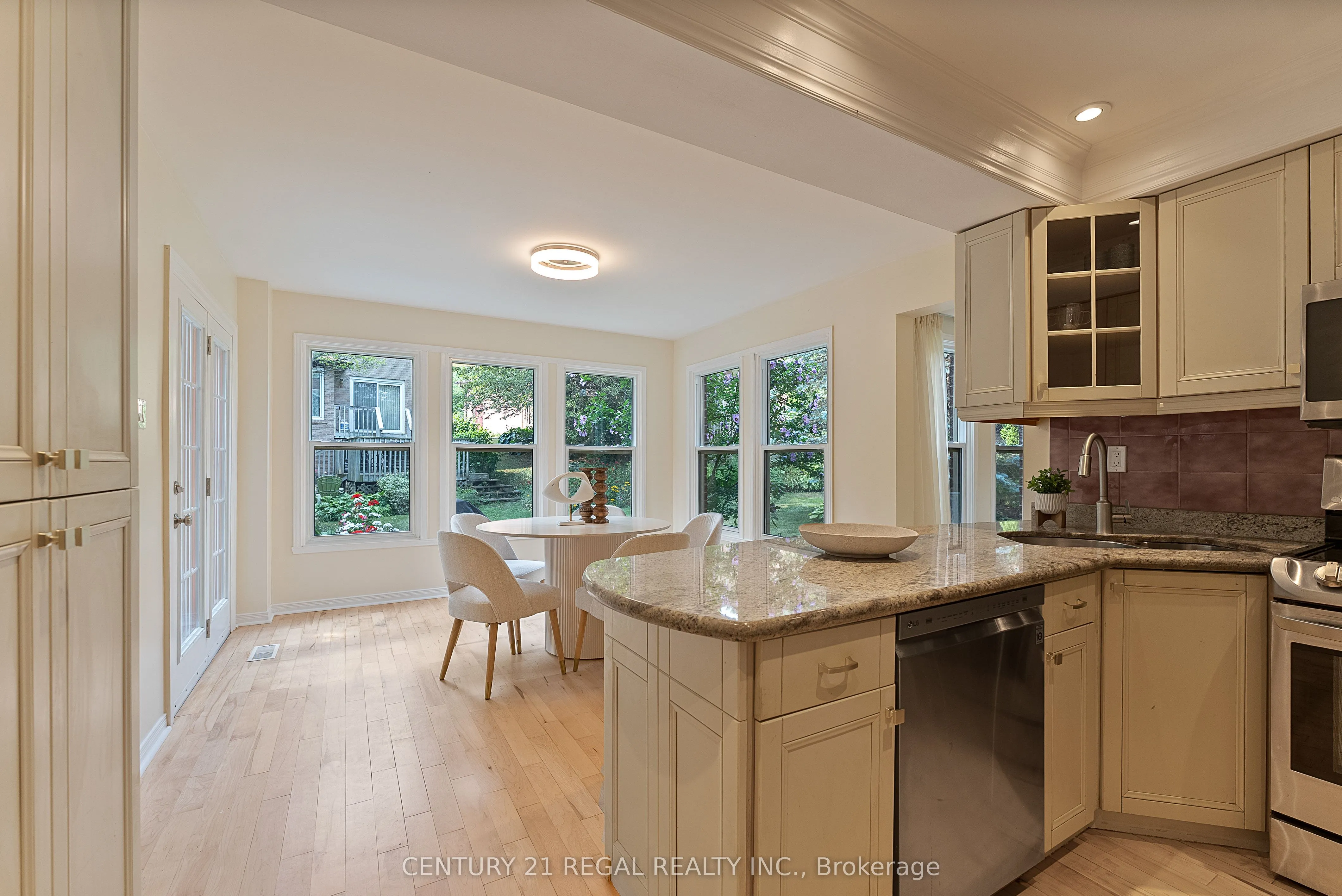 61 Broadbridge Drive