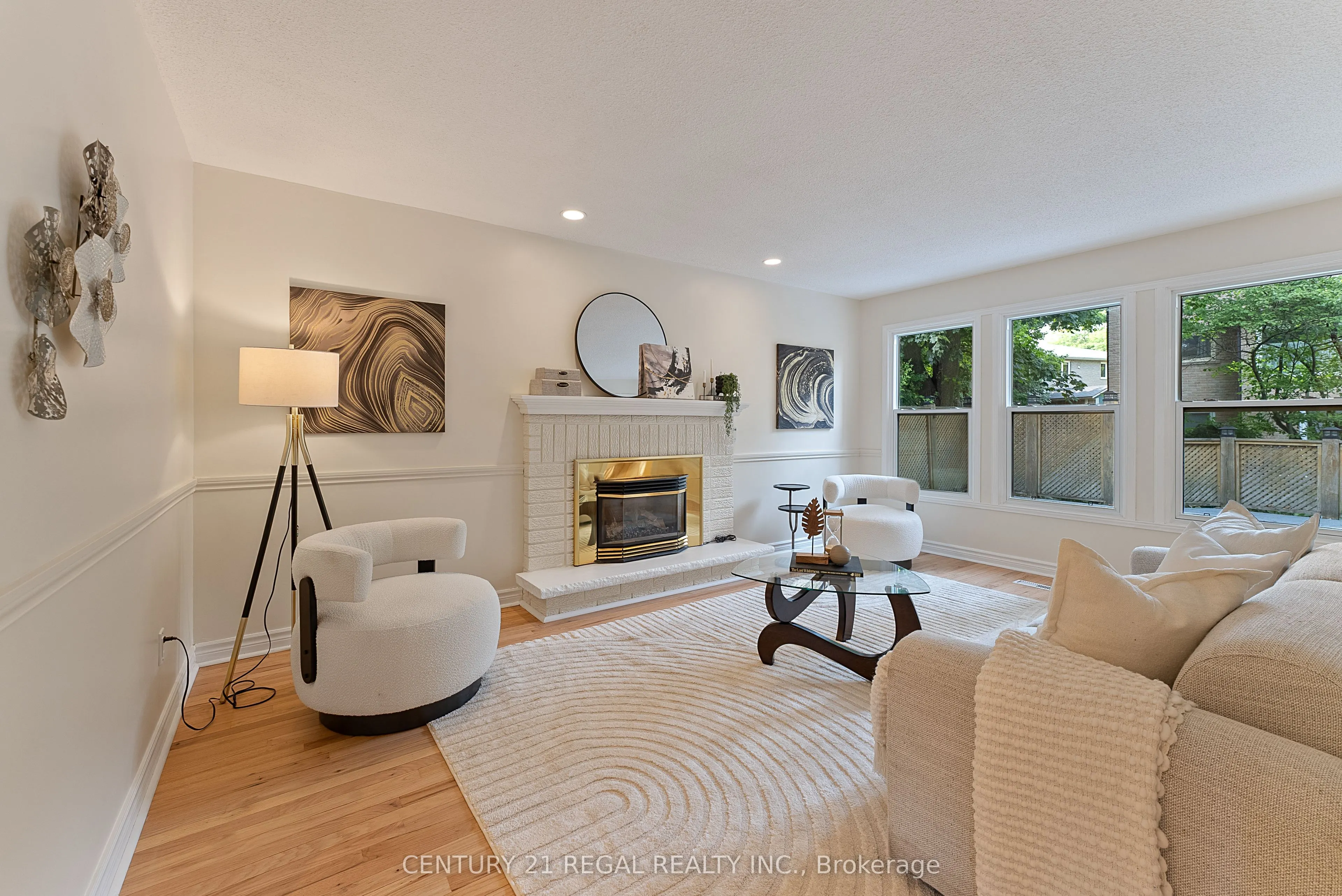 61 Broadbridge Drive