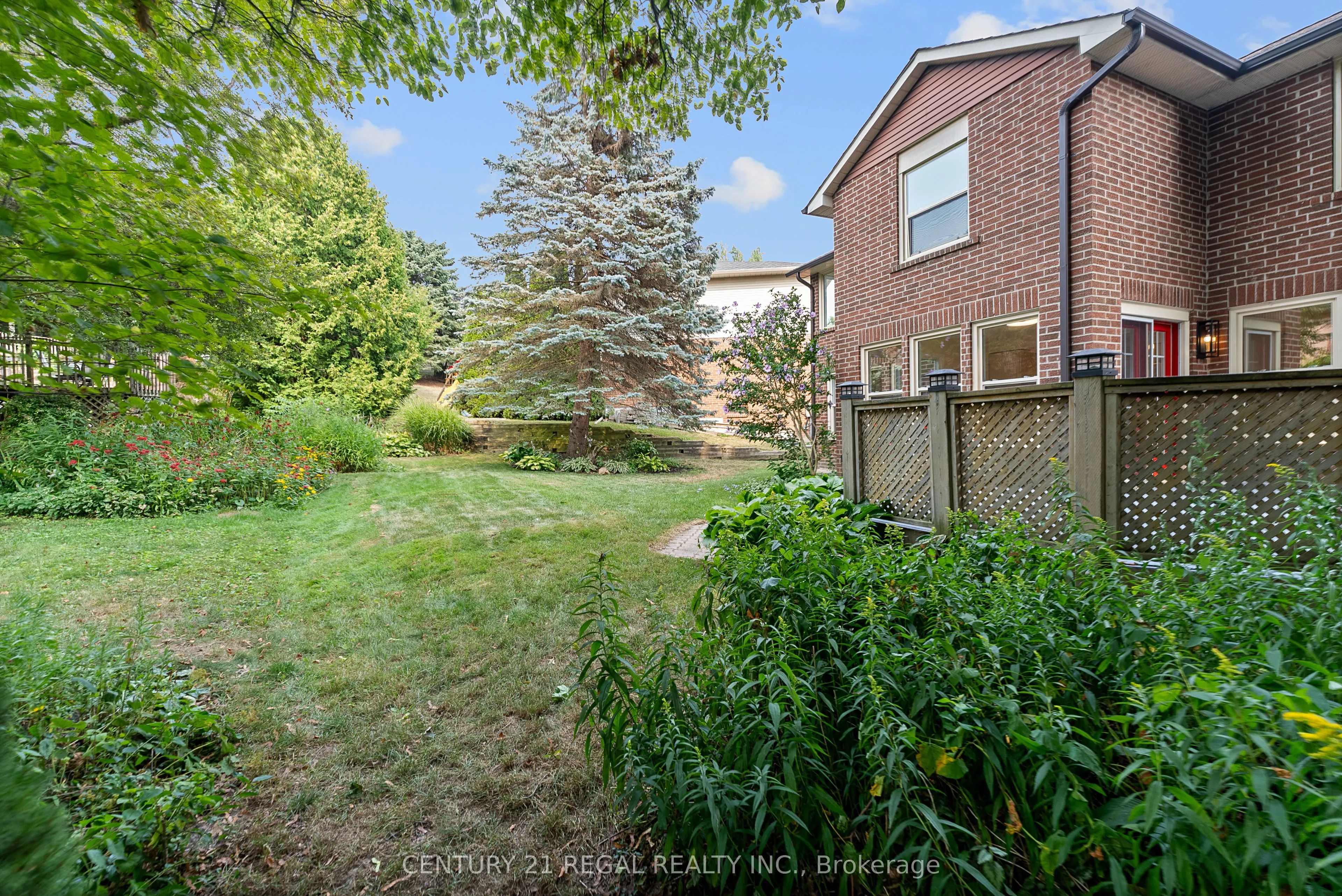61 Broadbridge Drive