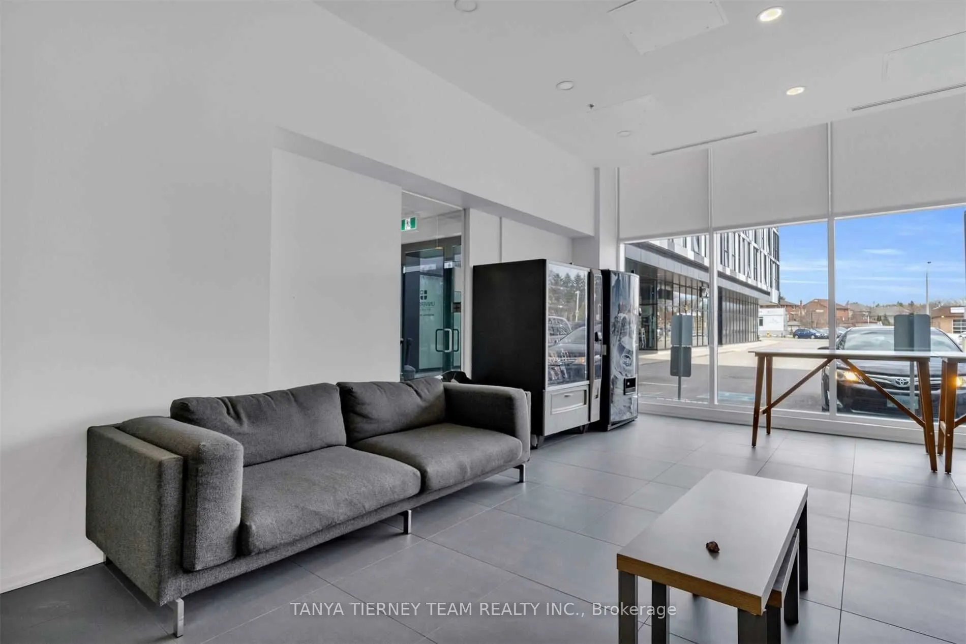 1900 Simcoe Street N, #535