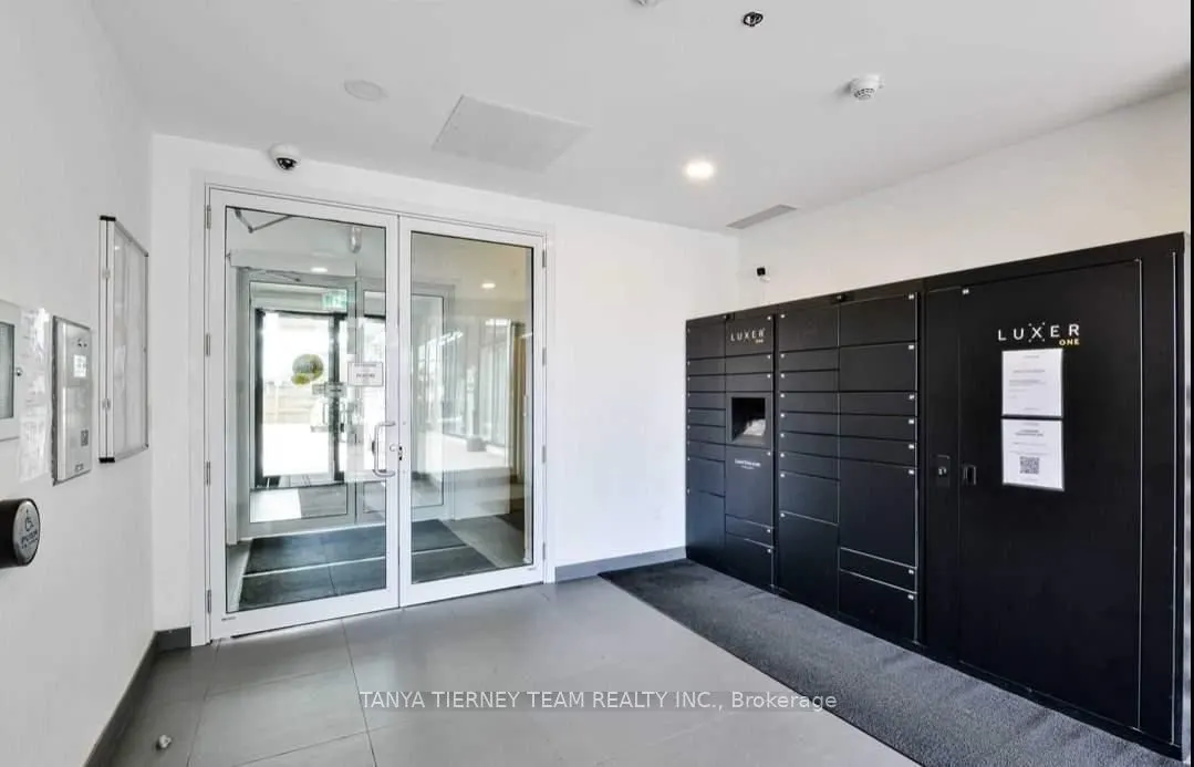 1900 Simcoe Street N, #535