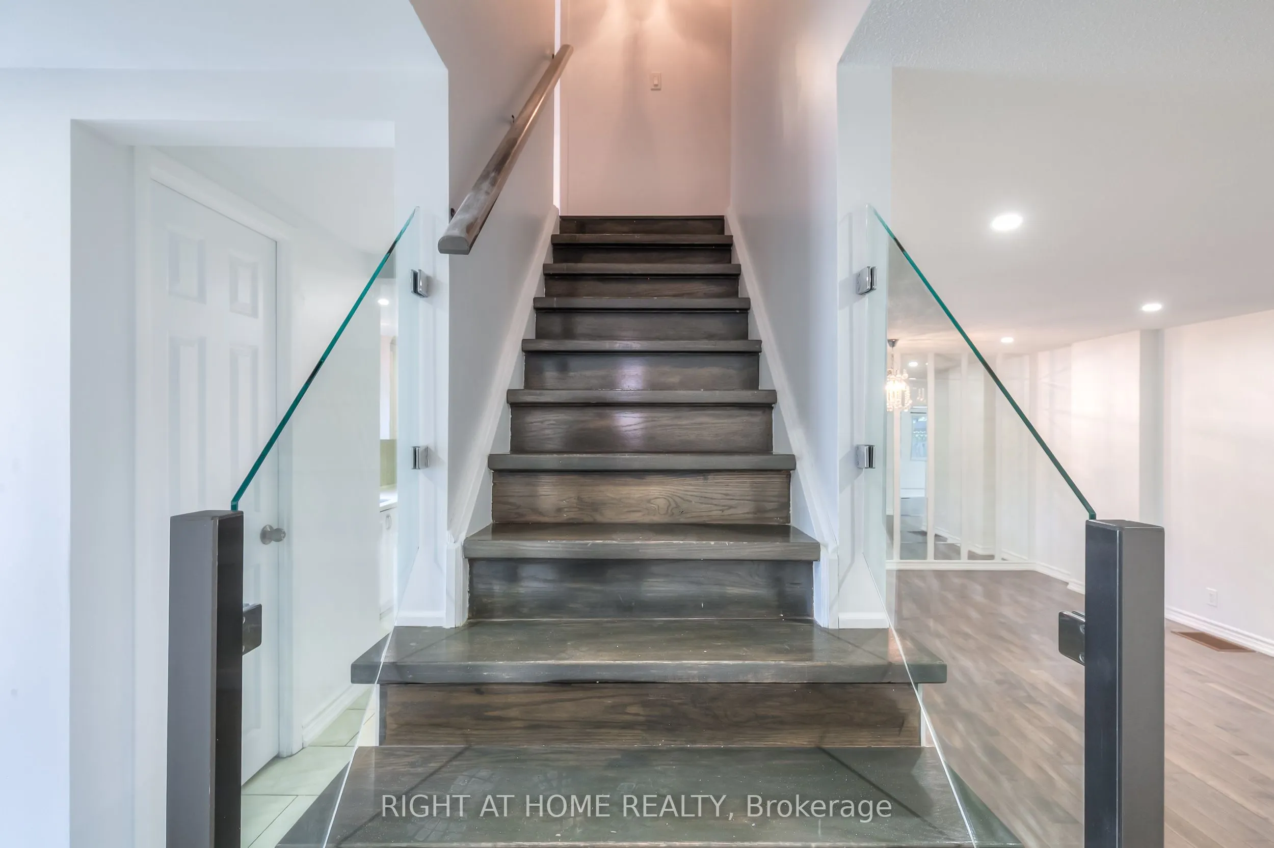 8 Madras Crescent