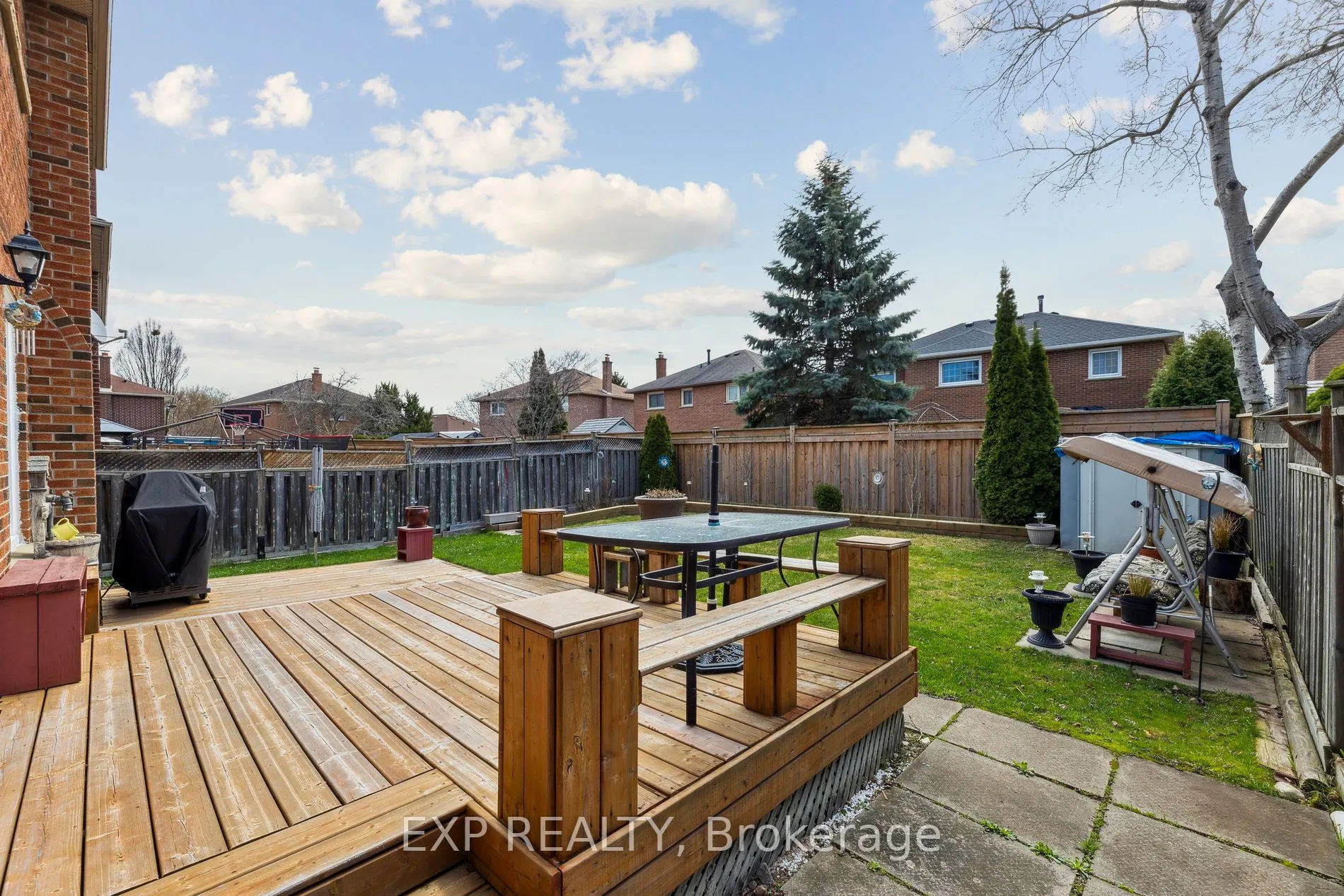 8 Martinet Street