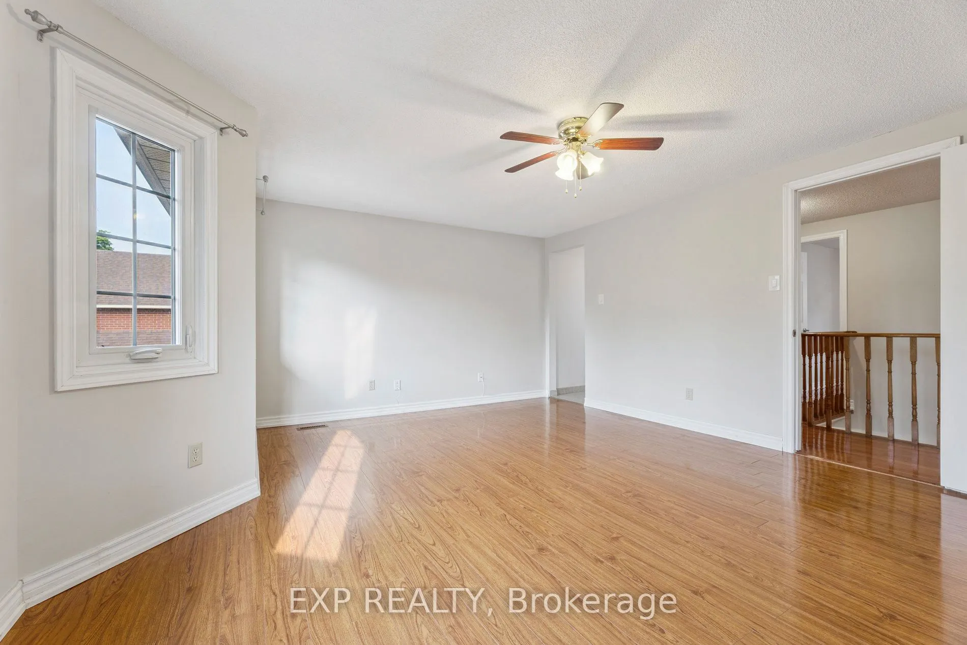 8 Martinet Street
