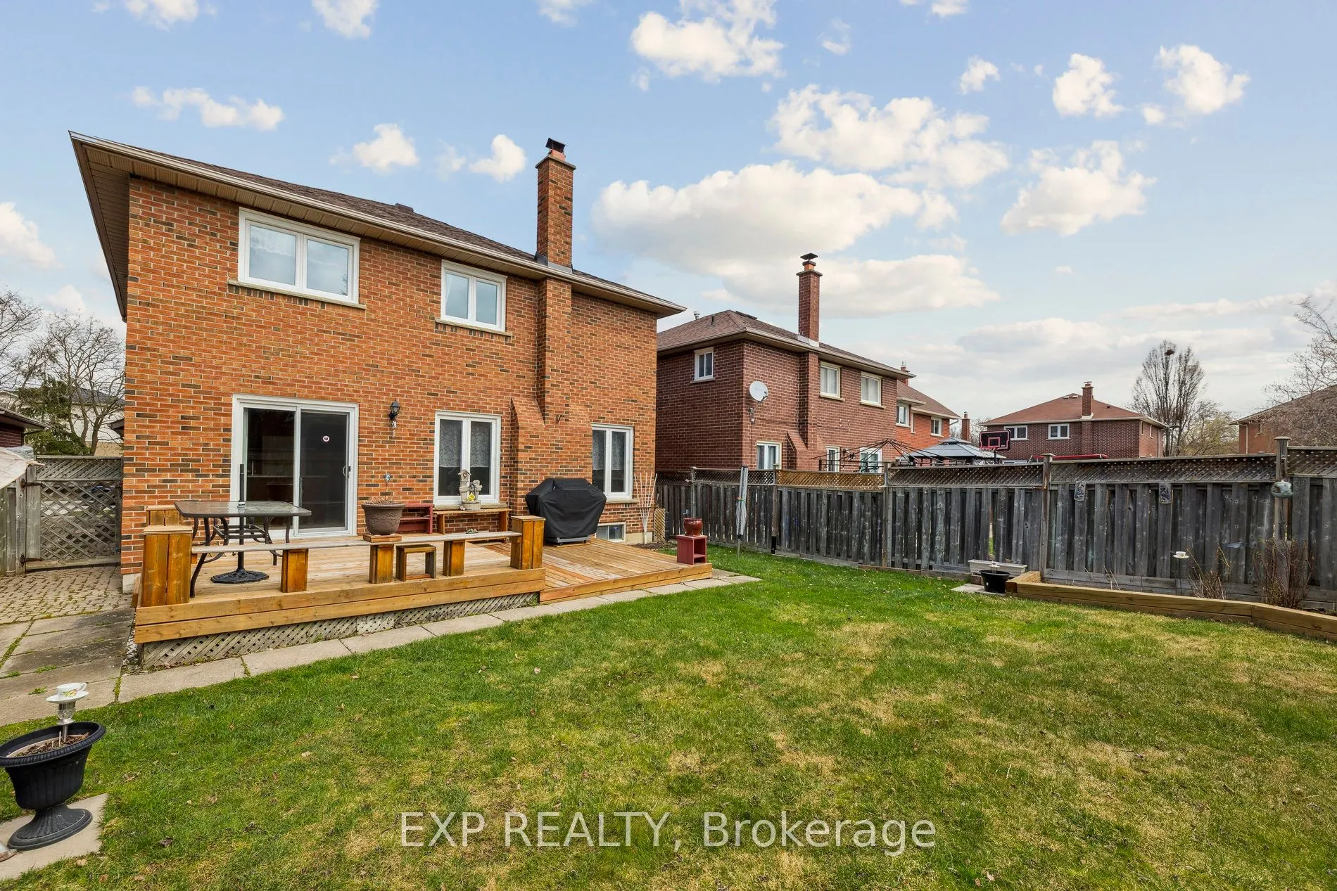 8 Martinet Street