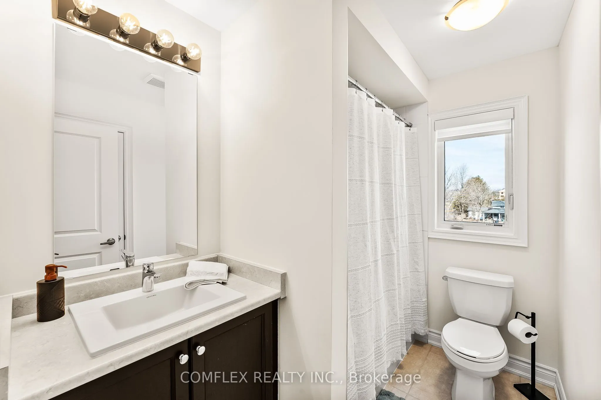 2832 Tippett Mews