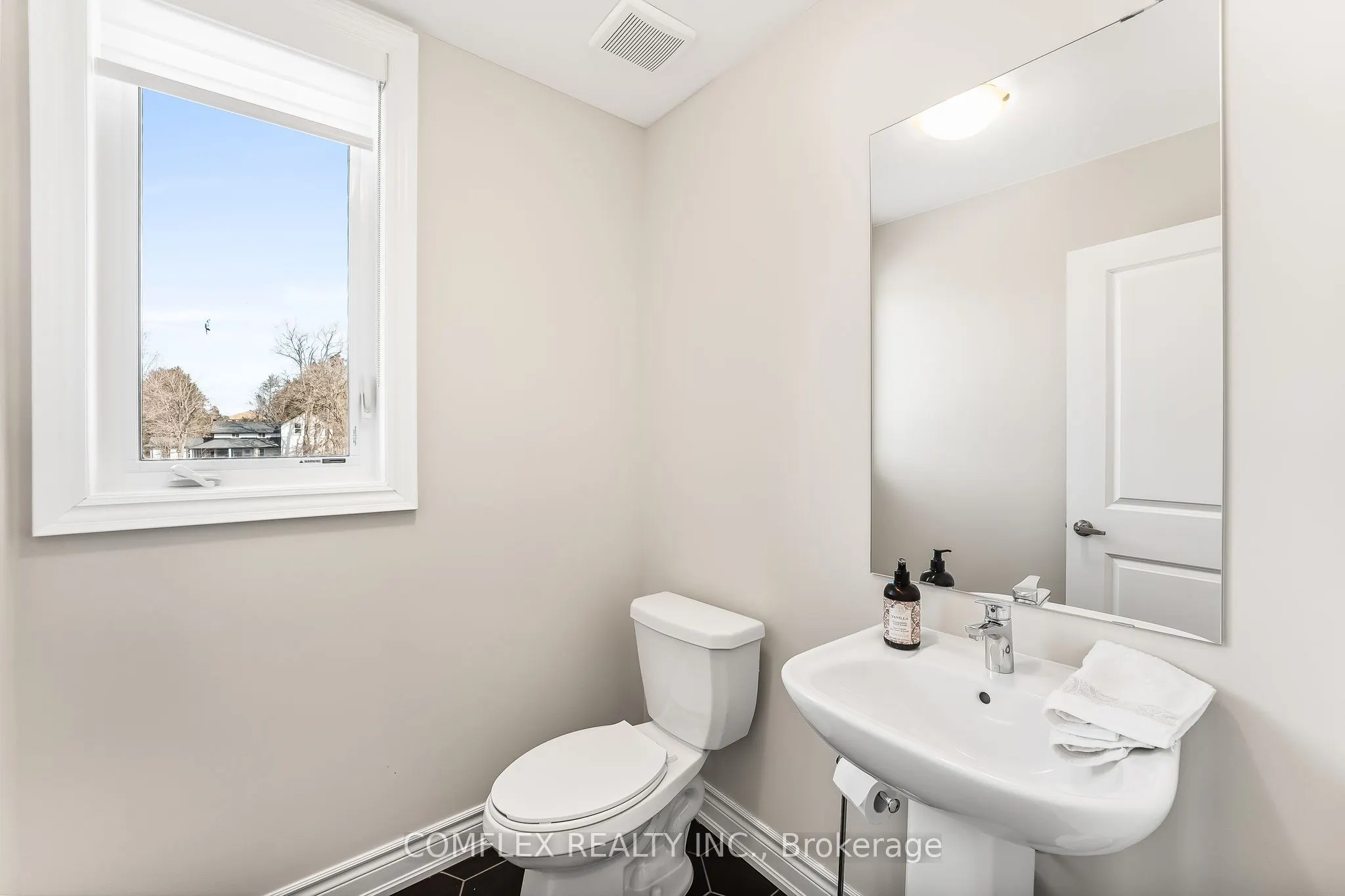 2832 Tippett Mews