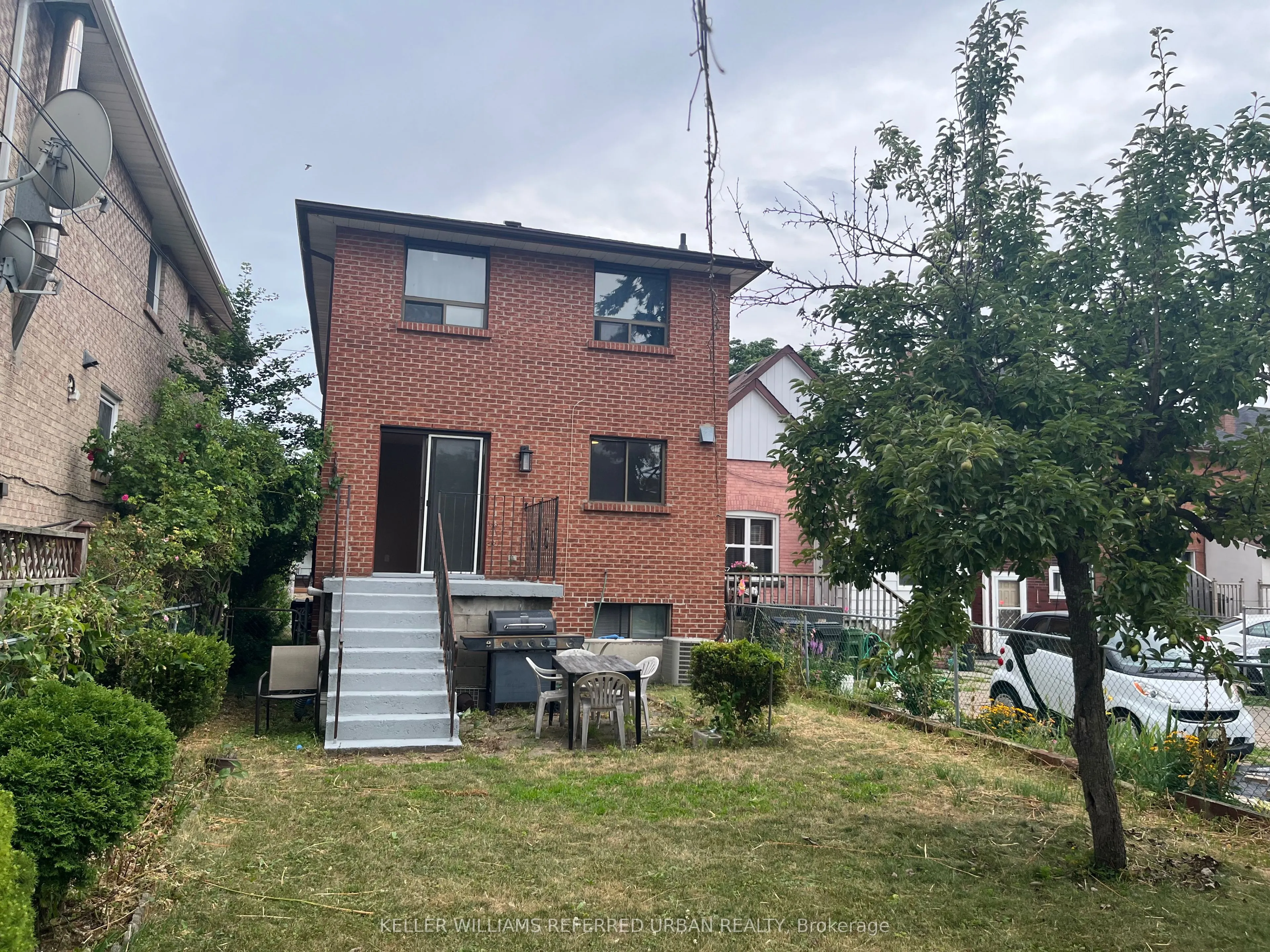 222 Mortimer Avenue, #Main