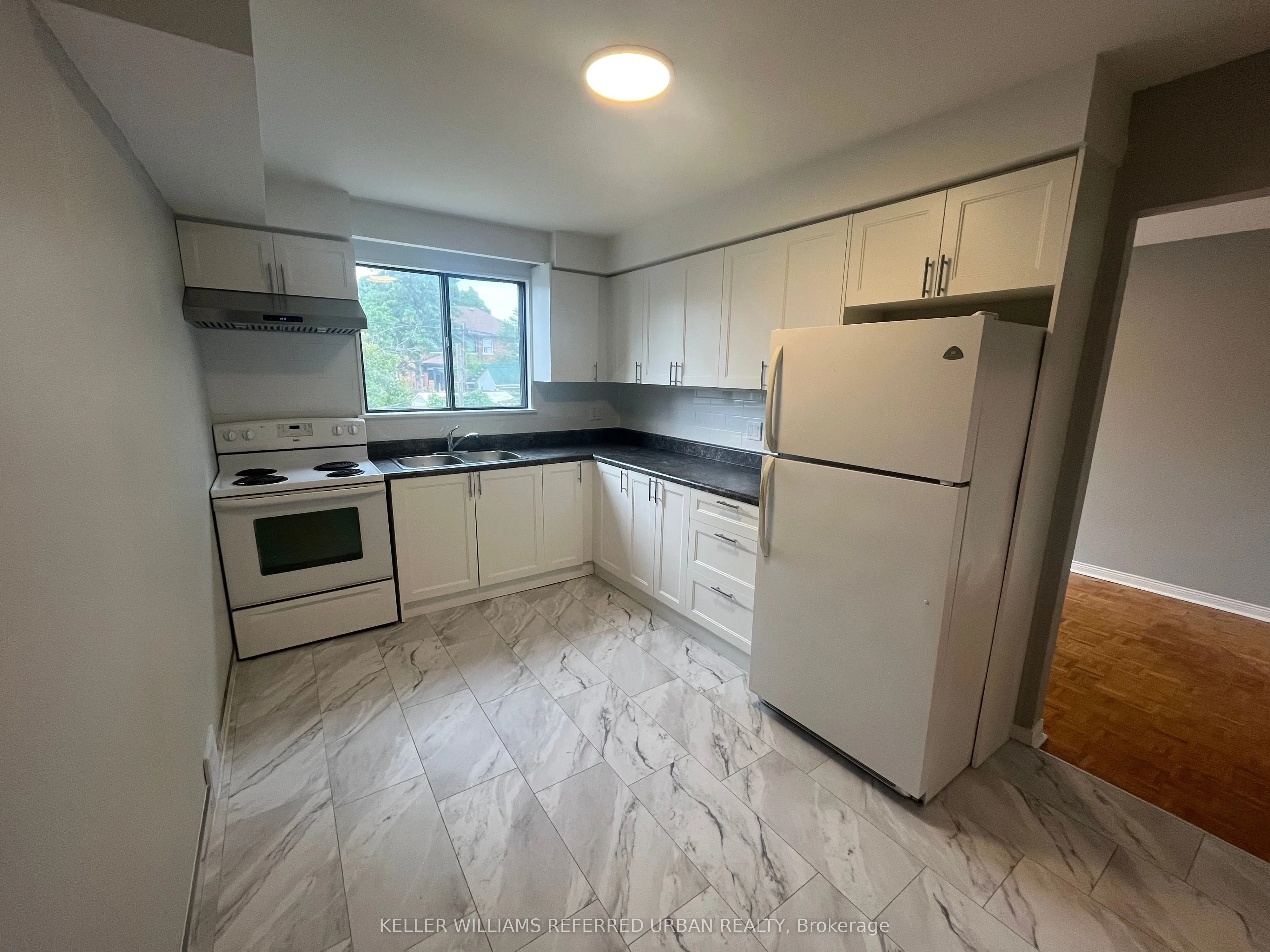 222 Mortimer Avenue, #Main