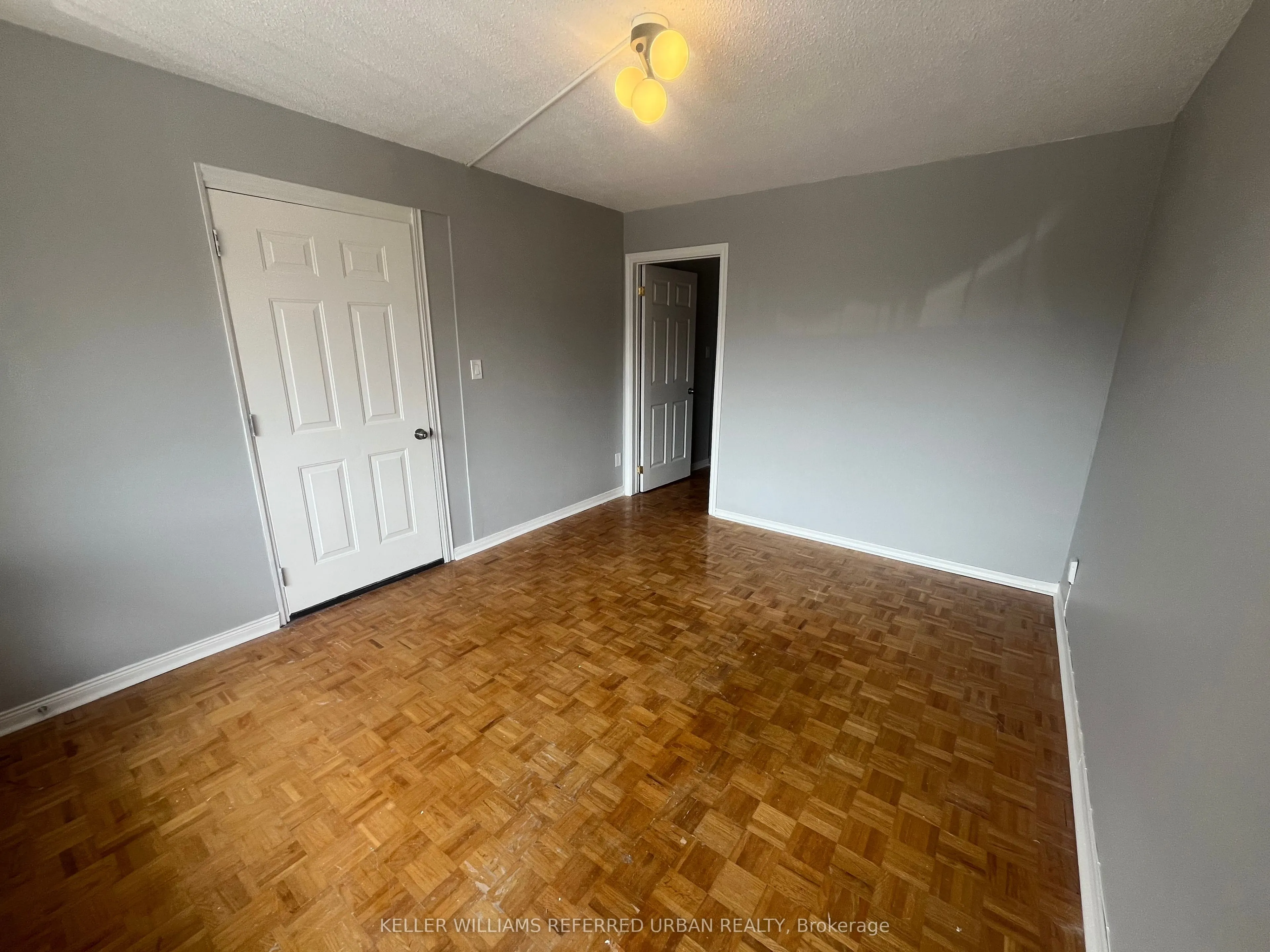 222 Mortimer Avenue, #Main