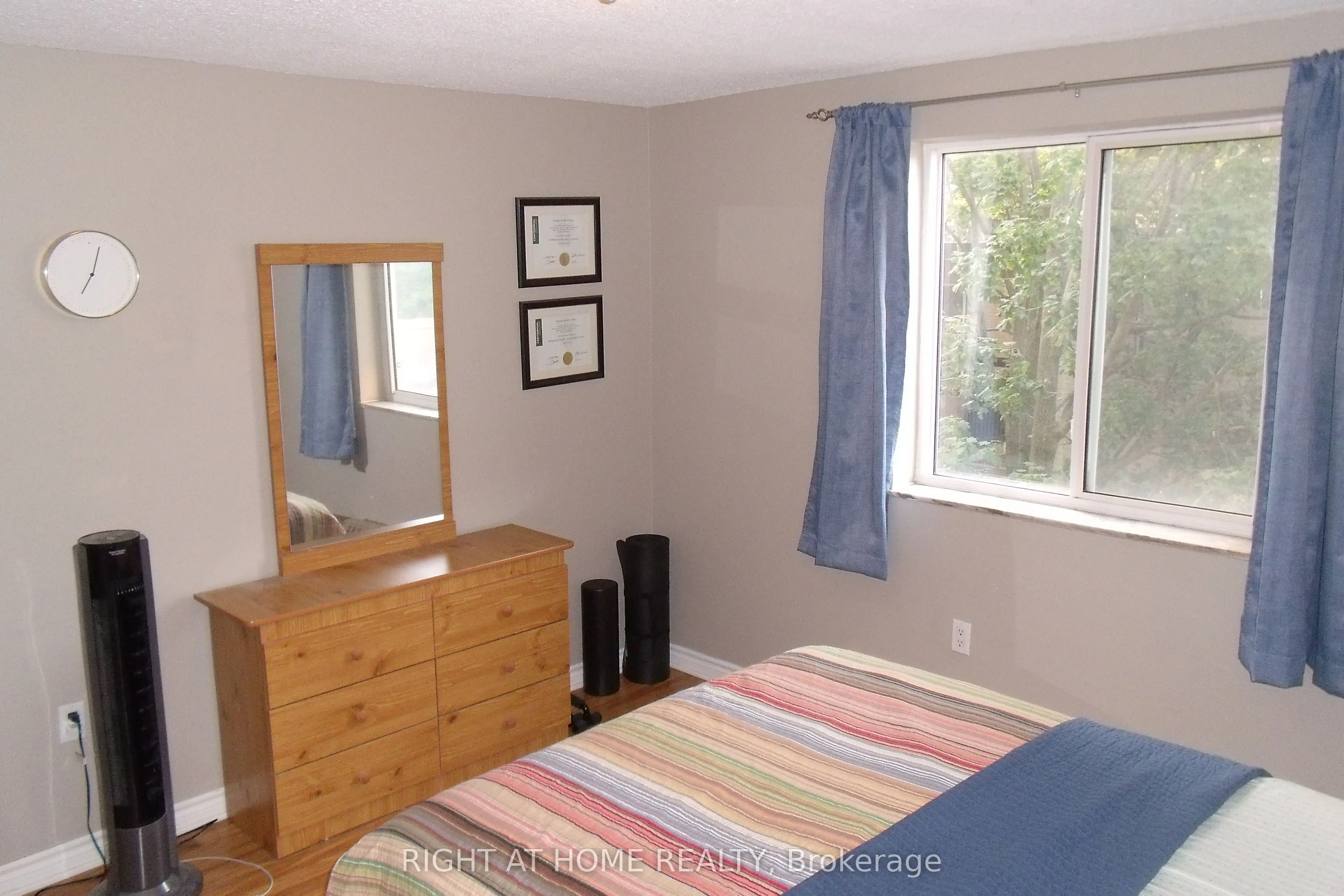 936 Glen Street, #414