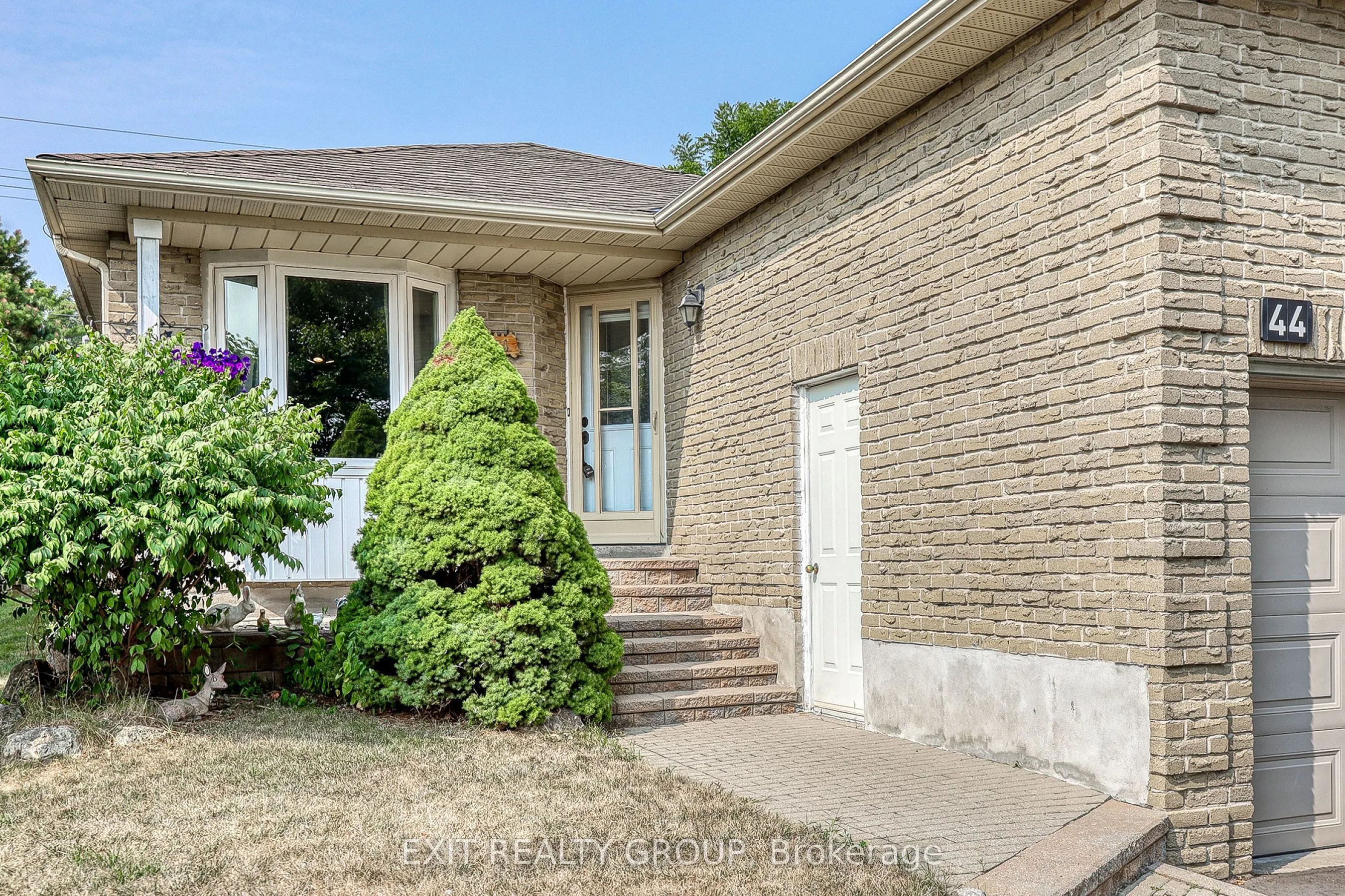 44 Angus Drive
