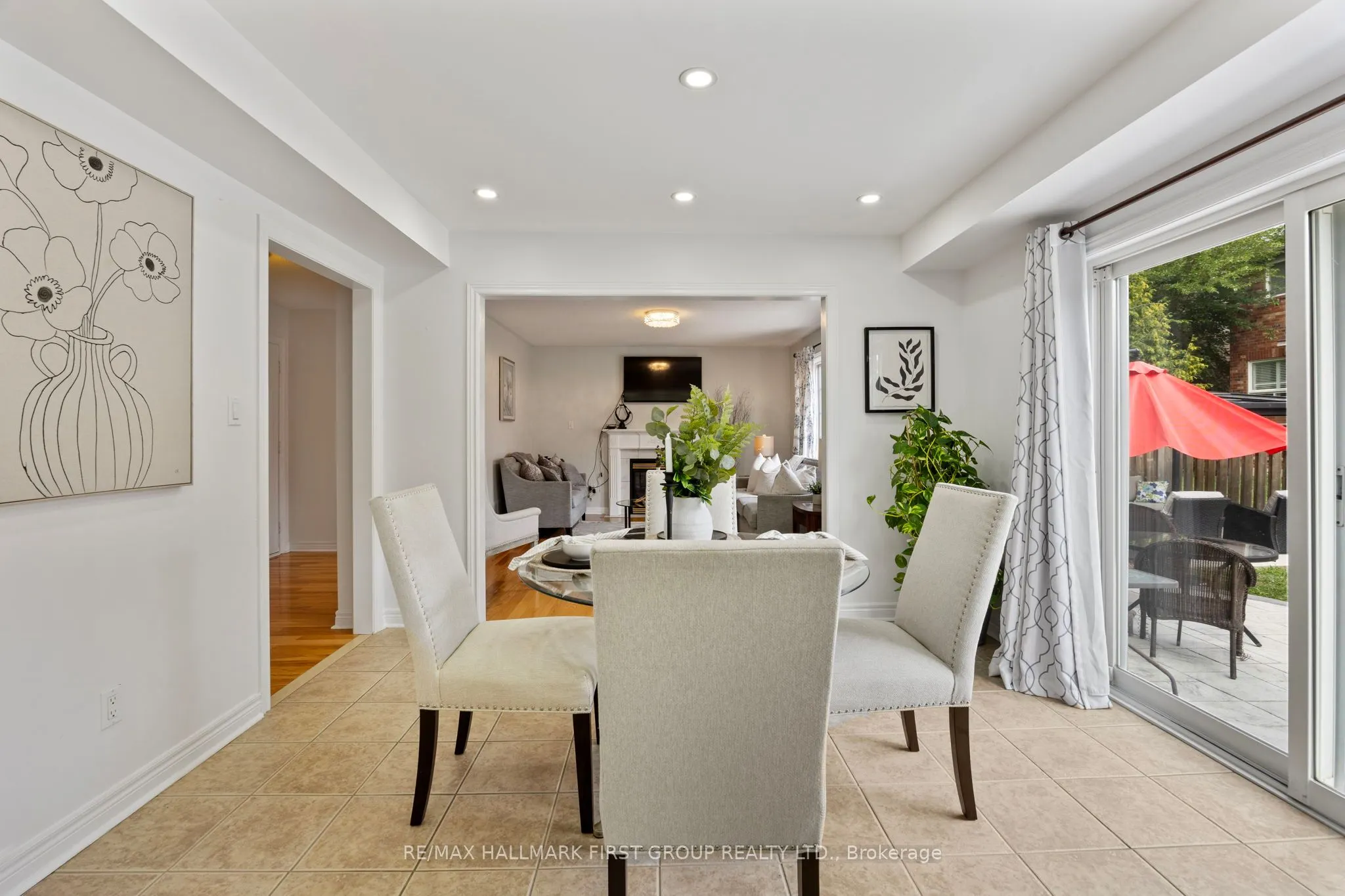 19 Ballgrove Crescent