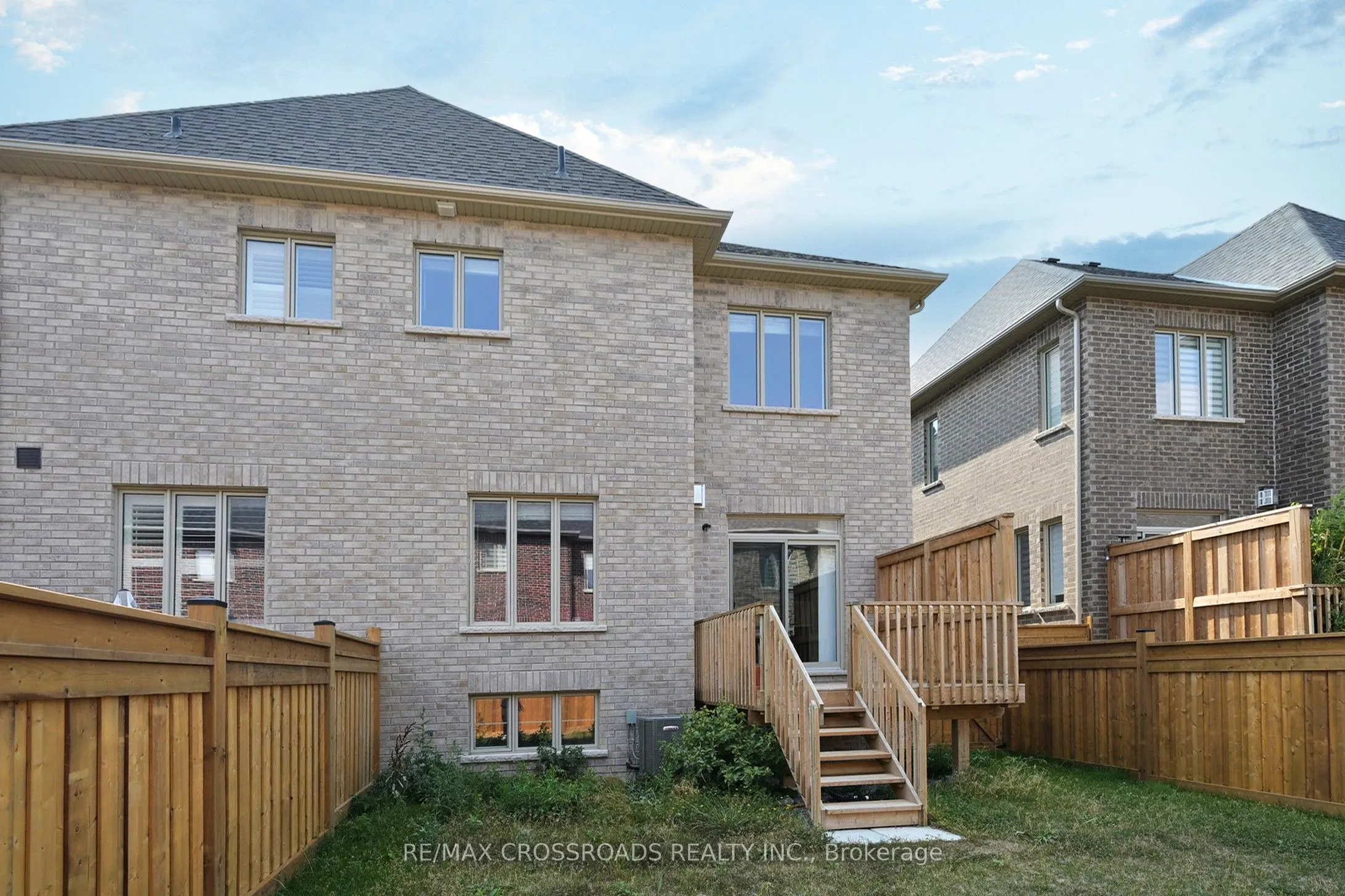 11 Cornelius Lane