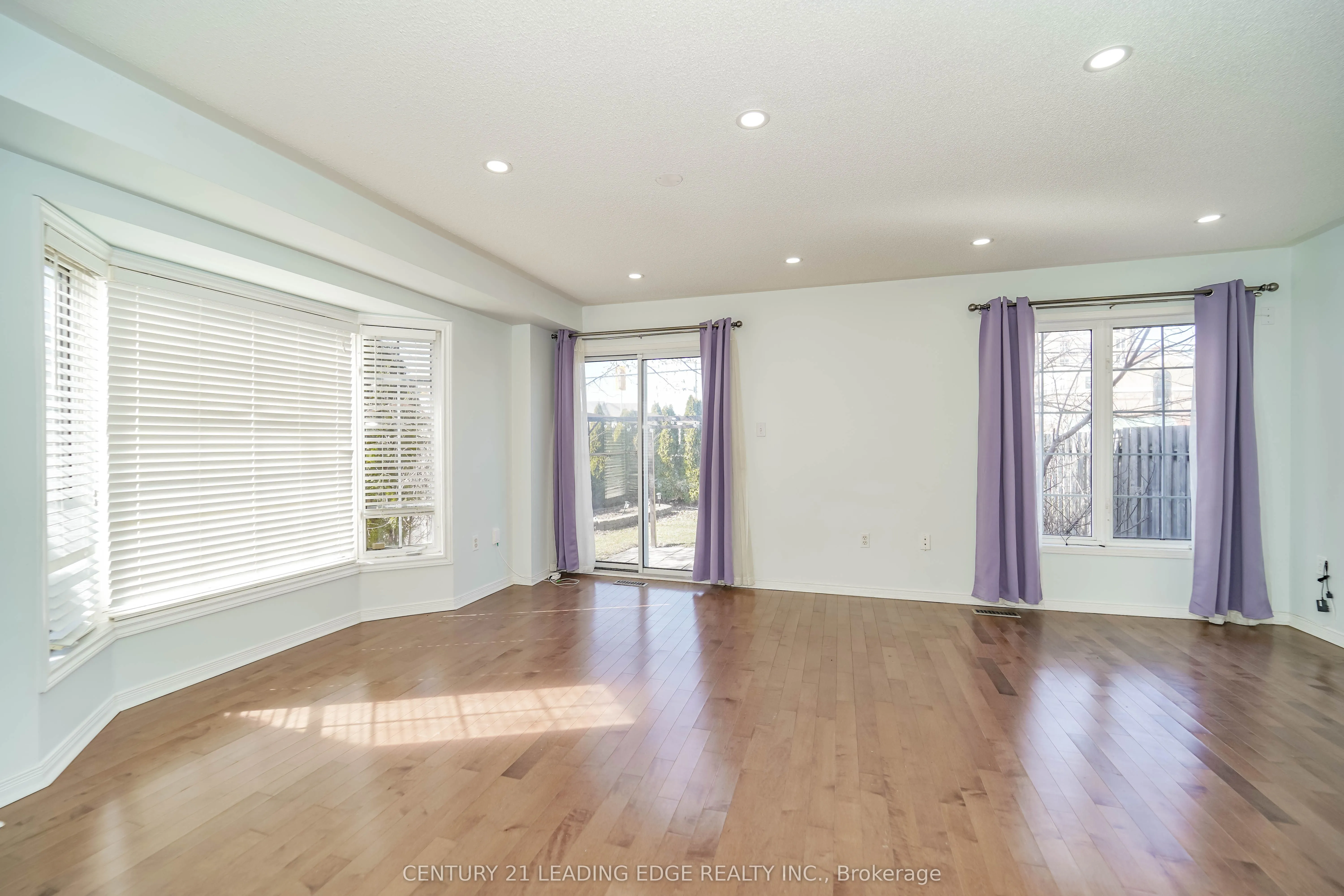 2 Oglevie Drive