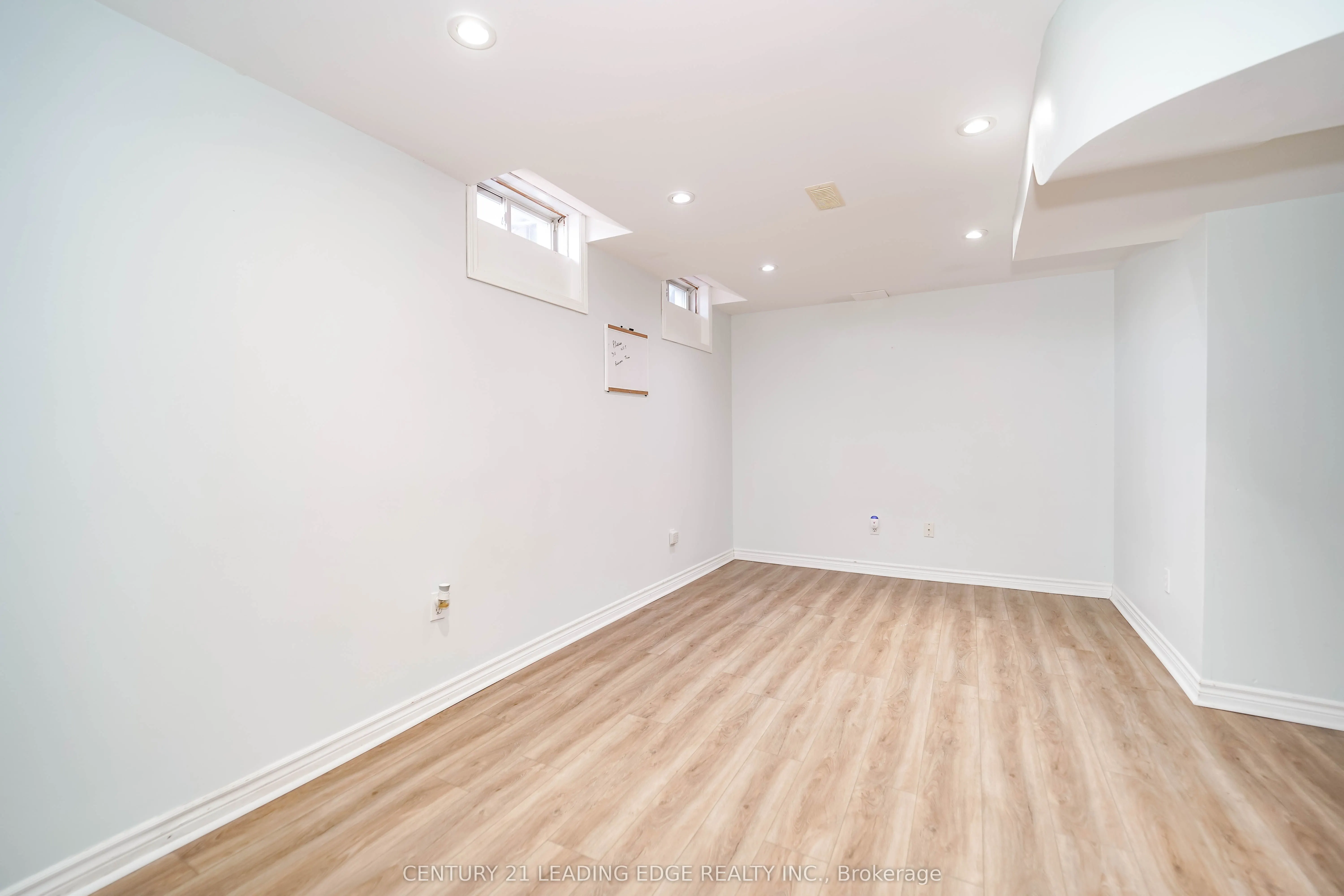 2 Oglevie Drive